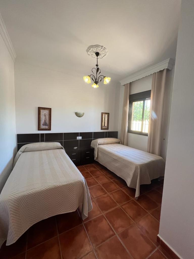 Two-Bedroom House photo 2