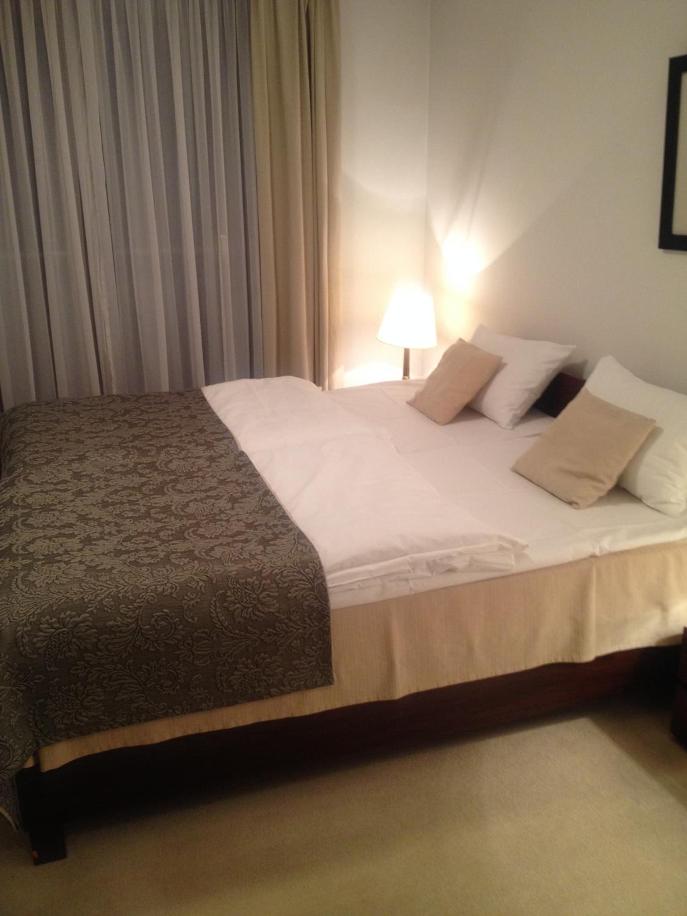 Suite with Terrace and Lake View photo 2