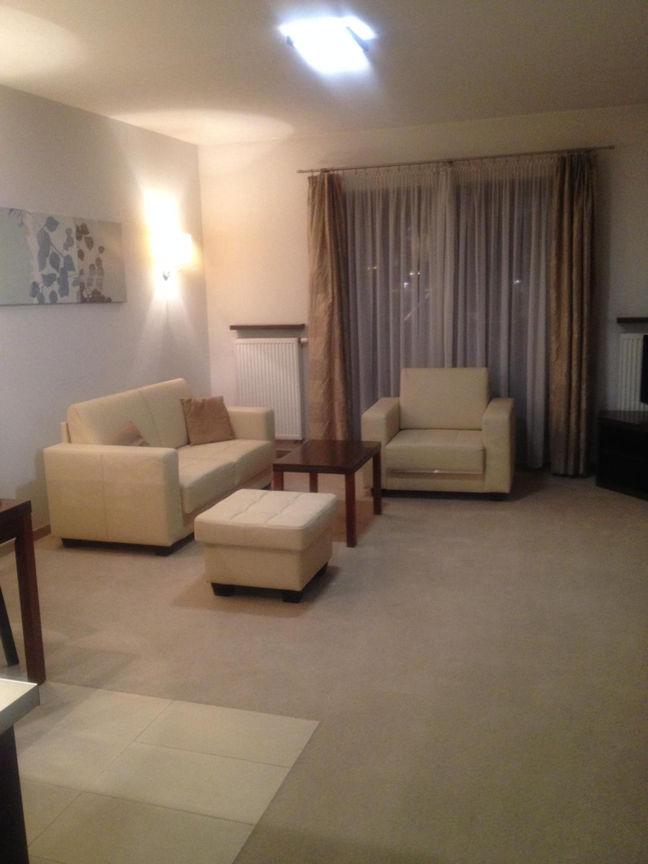 Two-Bedroom Luxury Apartment with Terrace and Lake View  photo 1