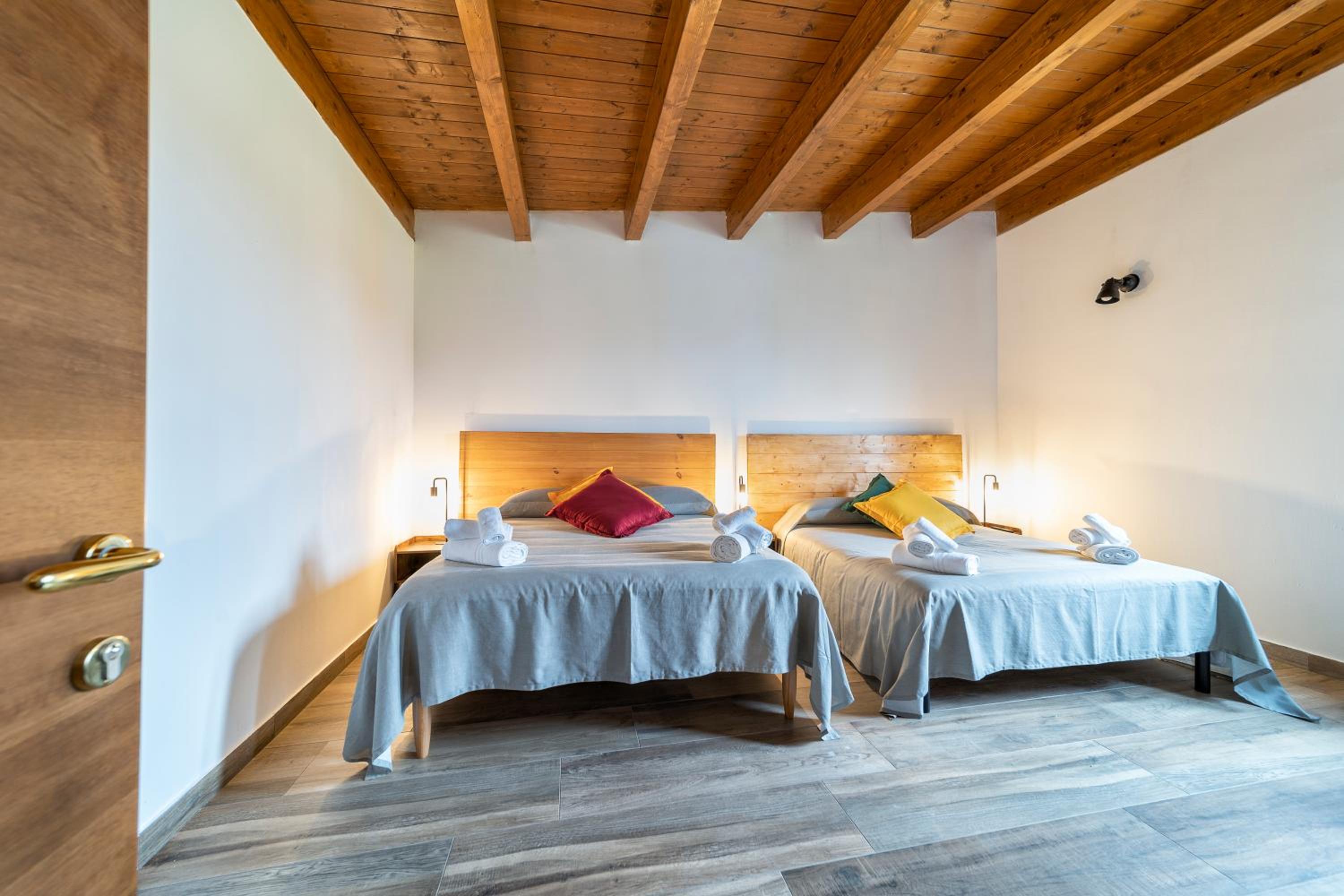 Quadruple Room - Photo 2