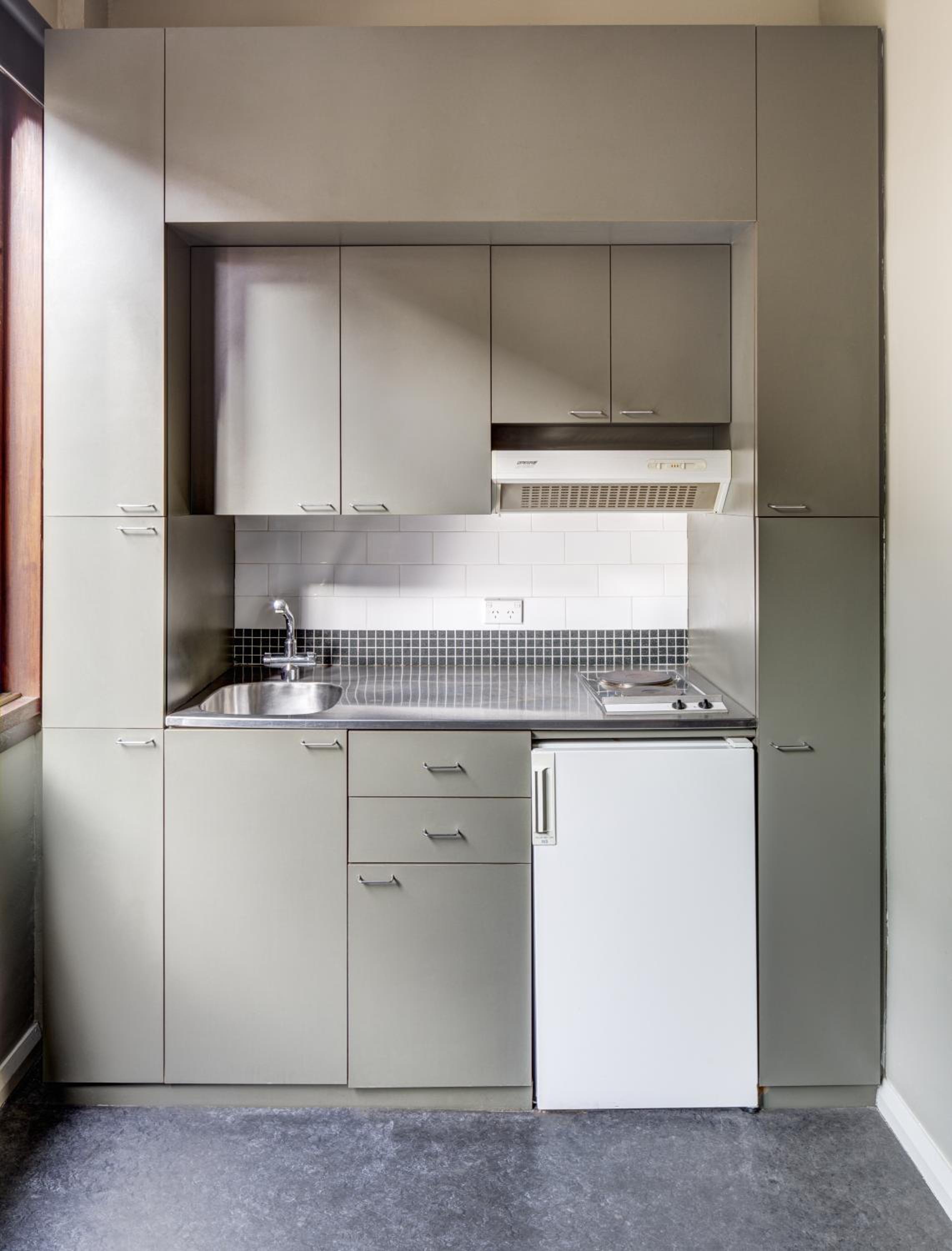 Studio Apartment photo 3