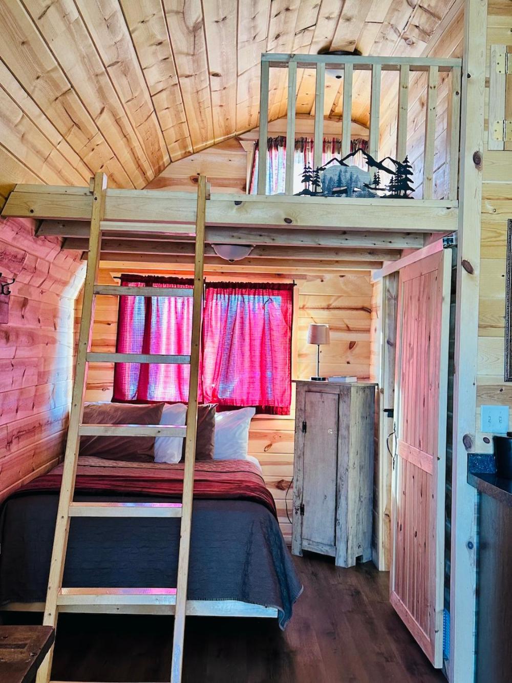Deluxe Double Room with Shower photo 2