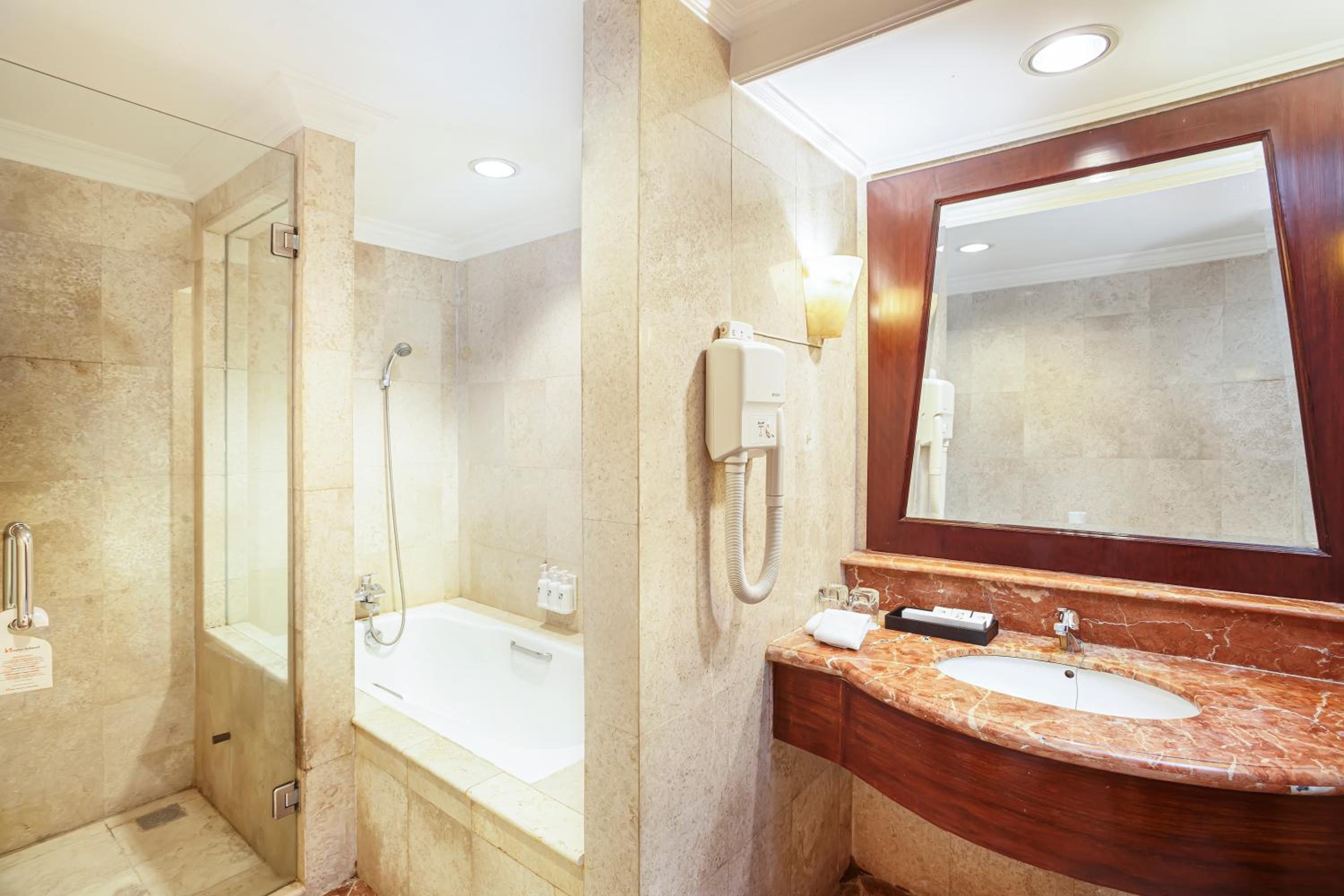 Junior Suite - Photo 3