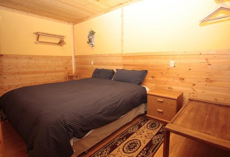 One-Bedroom Bungalow photo 2