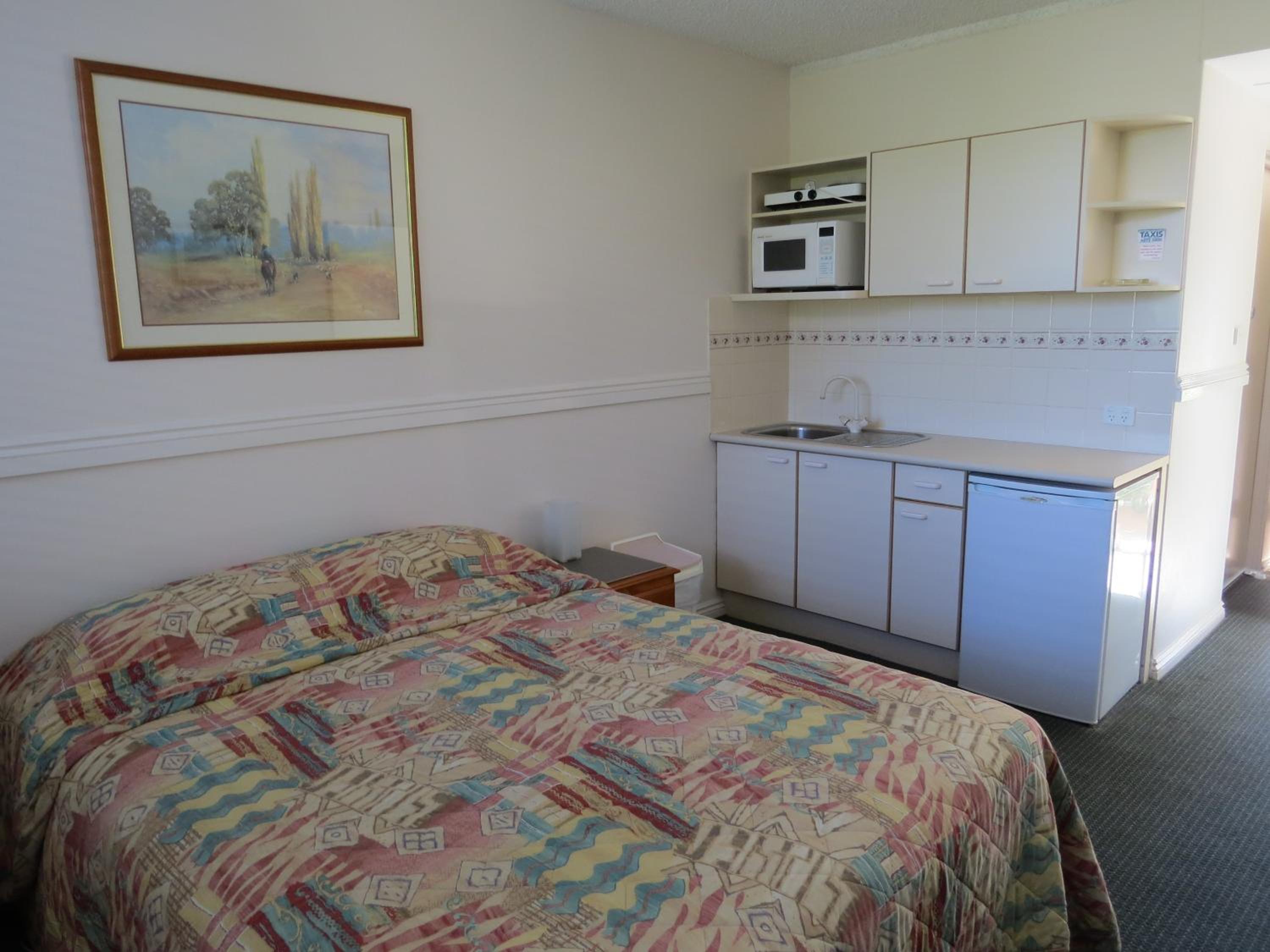 Queen Room - Photo 1