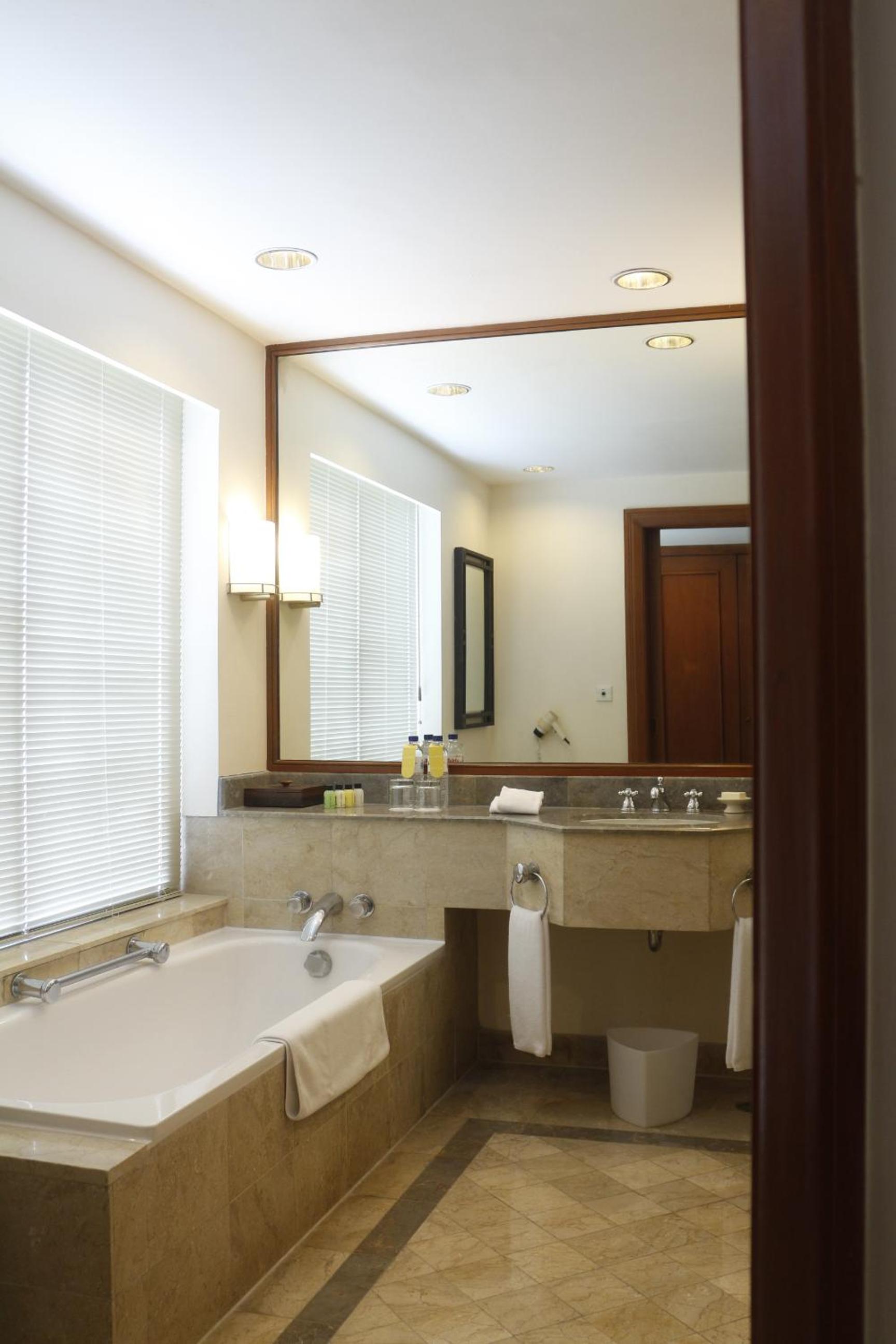 Classic Double Room - Photo 2