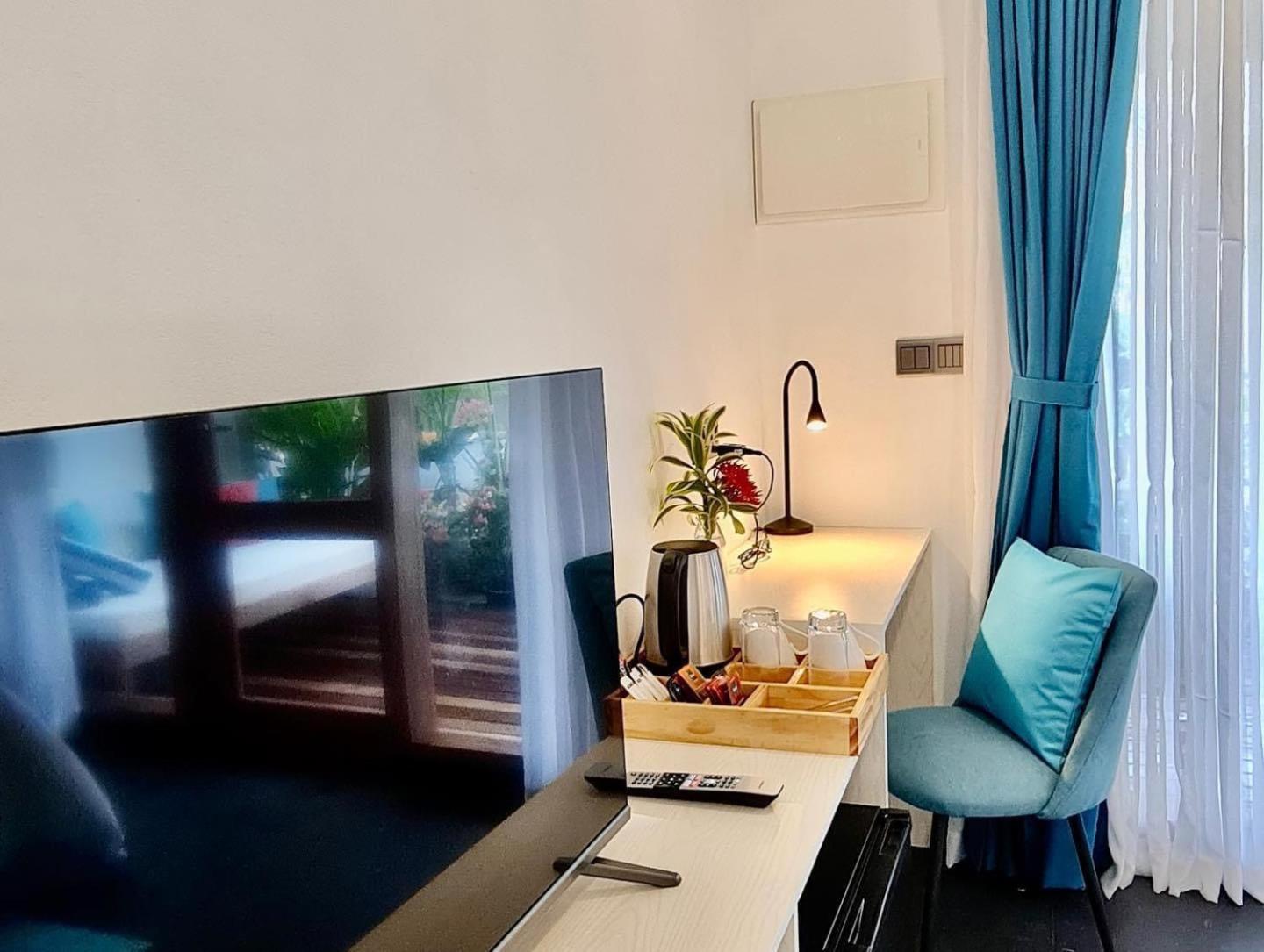 Deluxe Double or Twin Room with Balcony - Photo 14