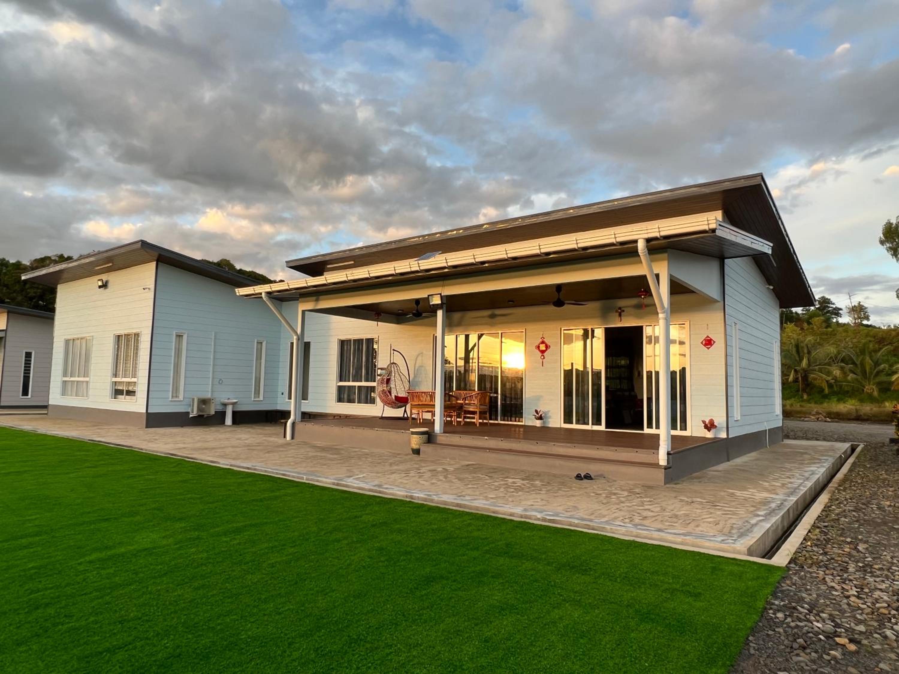 Three-Bedroom Villa photo 1