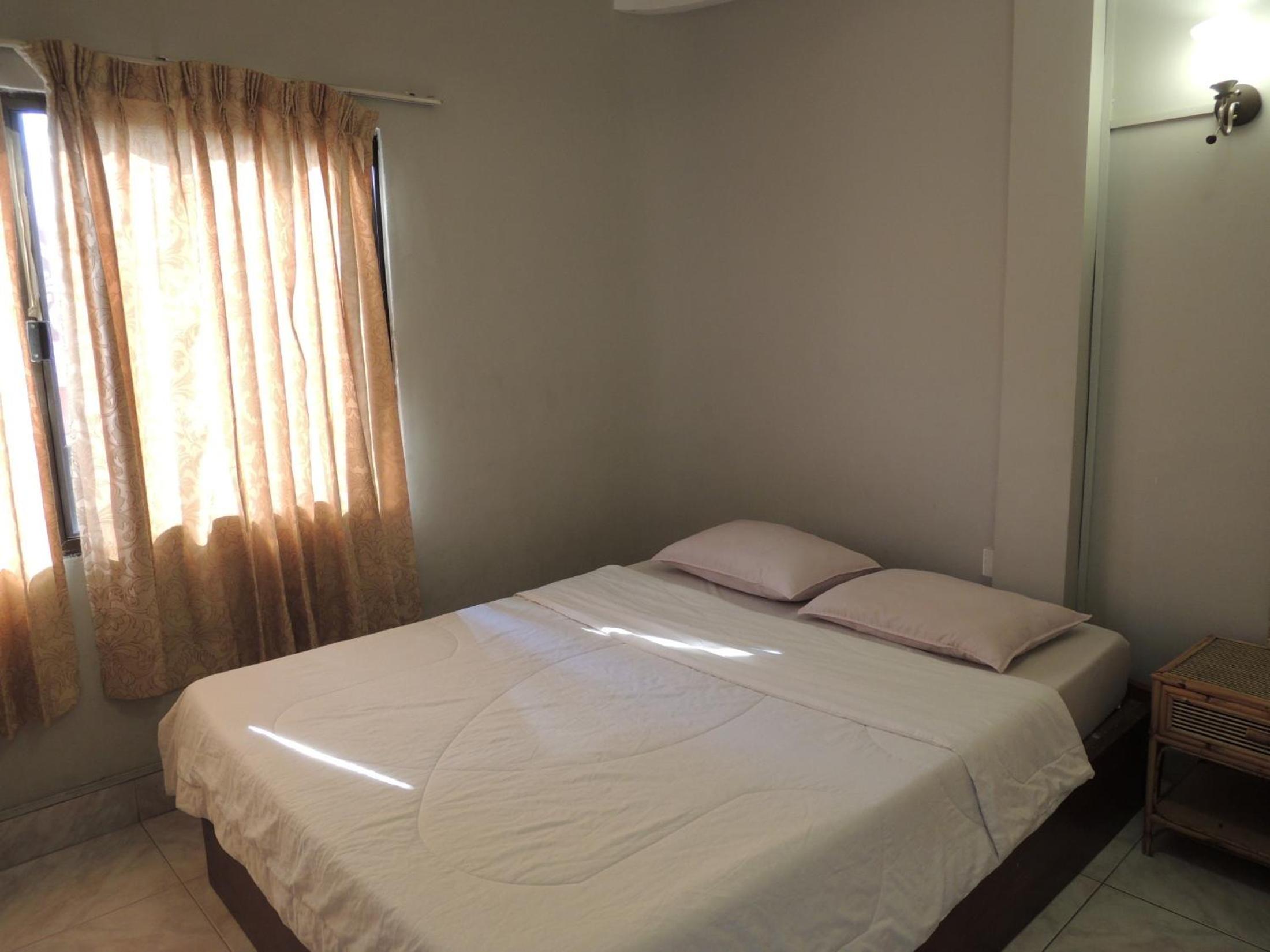 Double Room with Fan photo 1