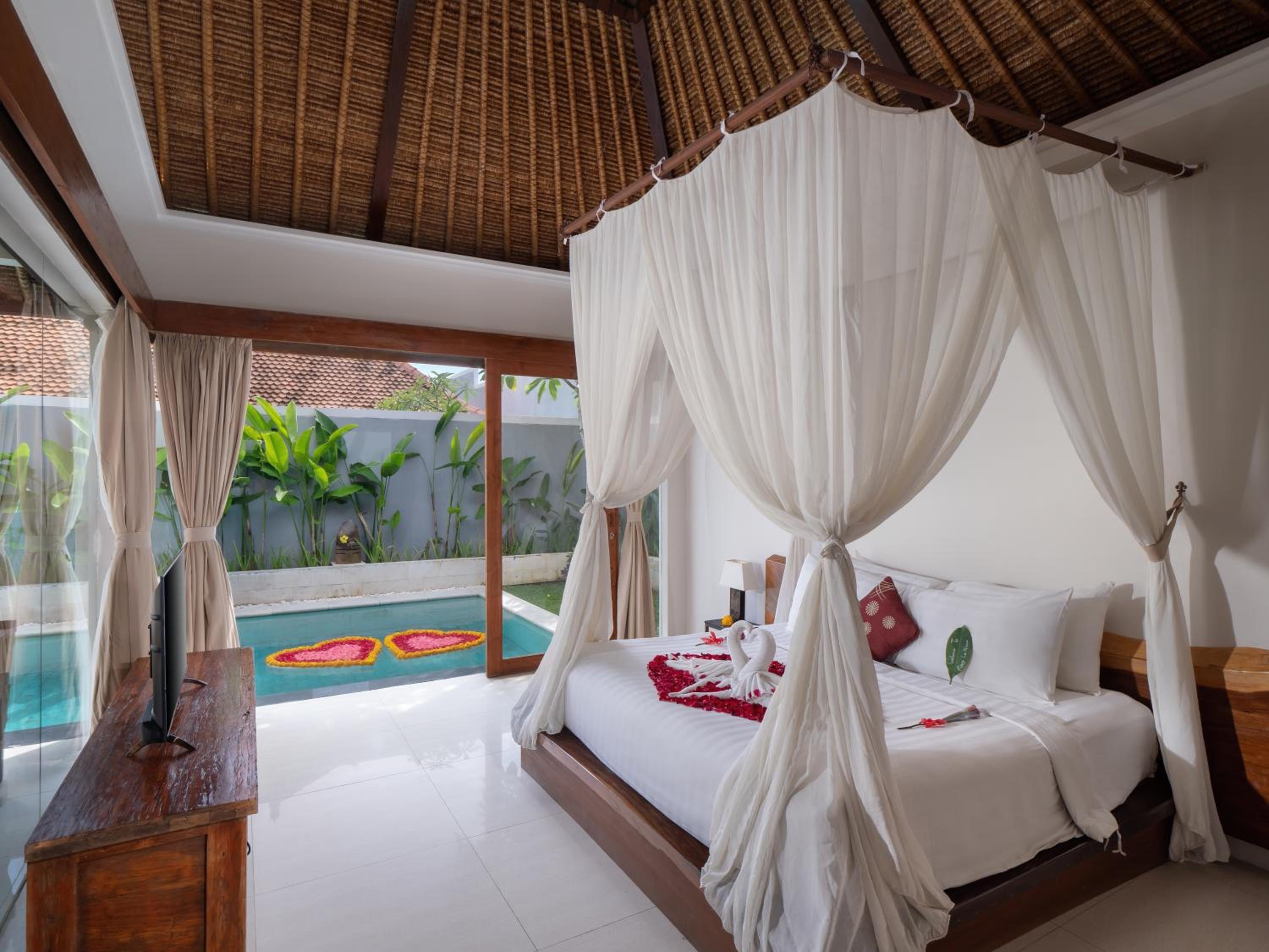 Executive Villa One (1) Bedroom with Private Pool photo 3