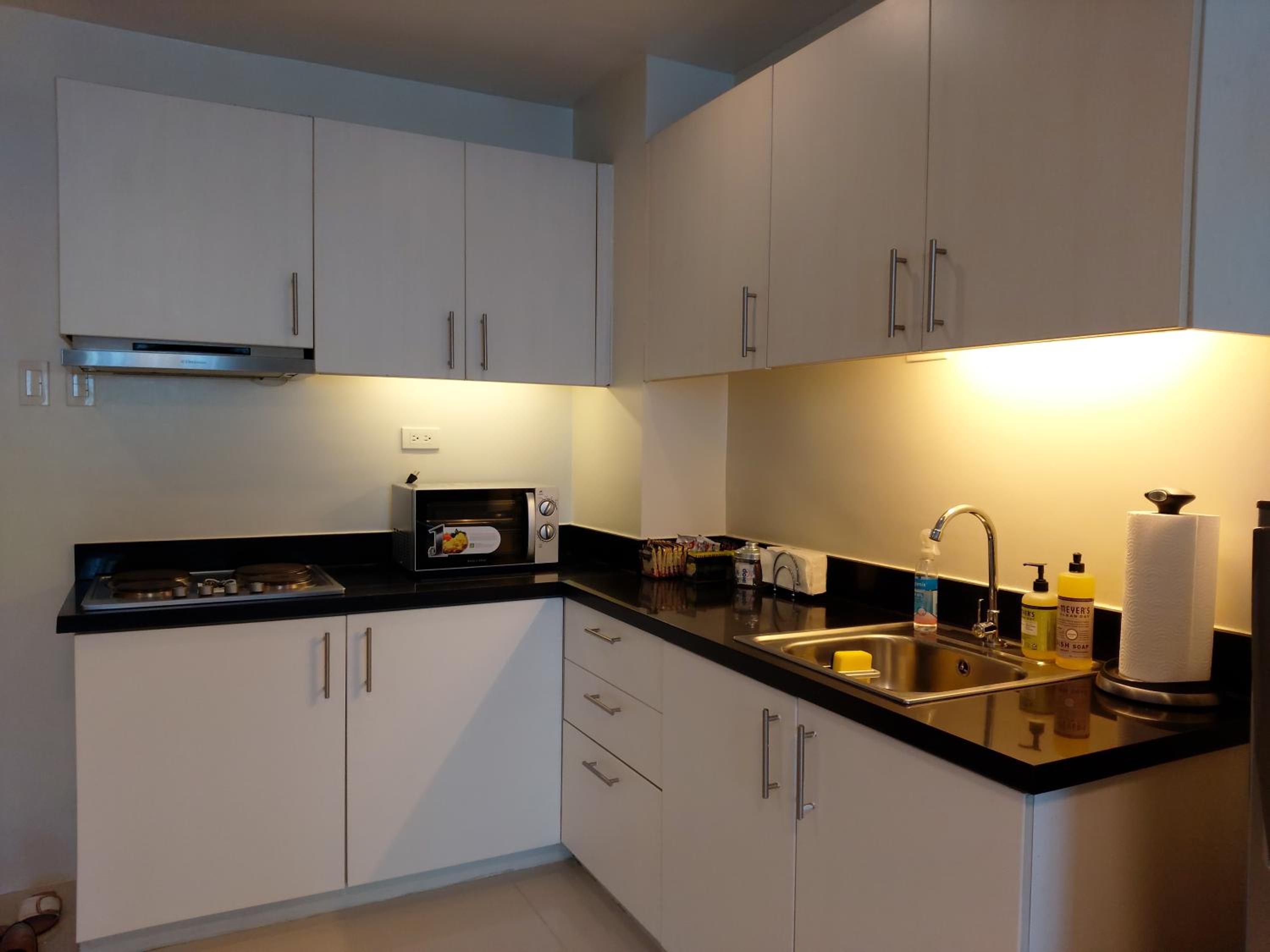 Two-Bedroom Apartment - Photo 4