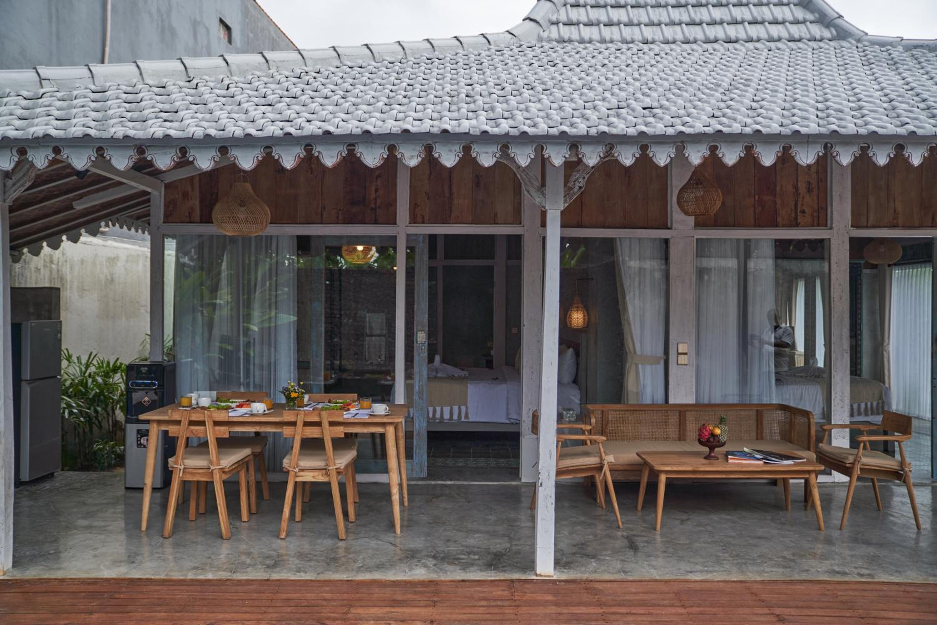 Two-Bedroom Villa - Photo 4