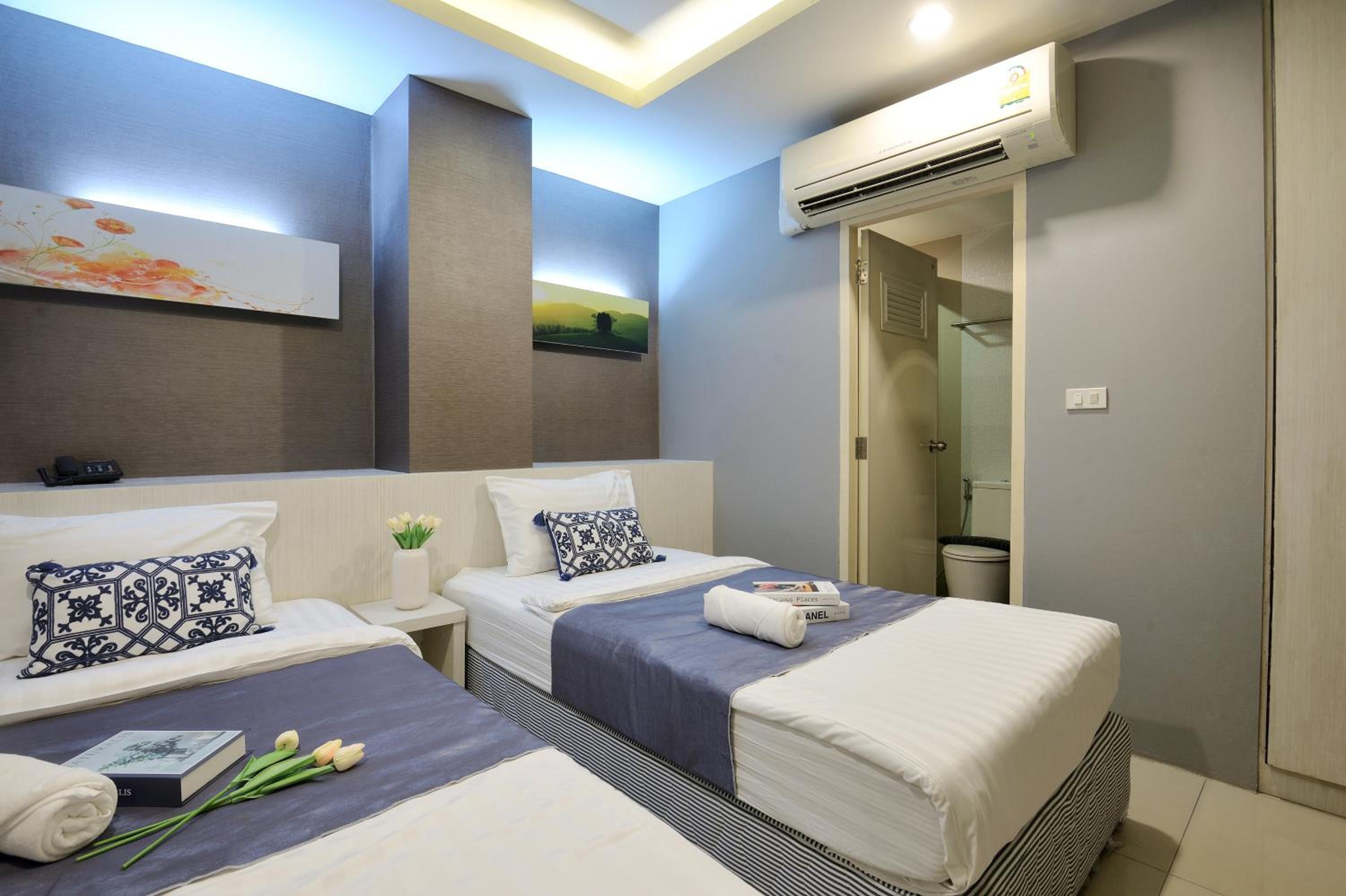 Superior Twin Room