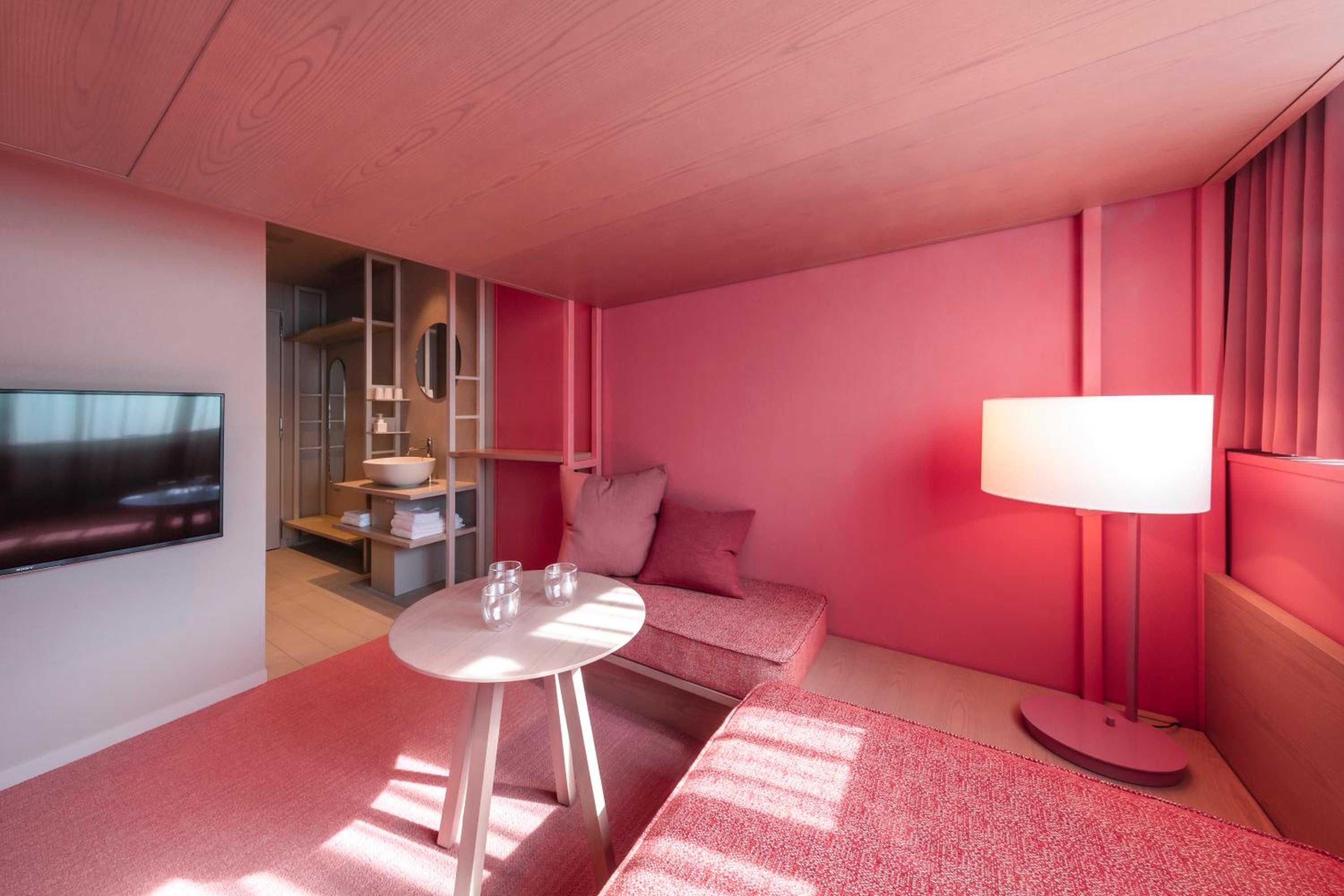 【pink】Loft Room A