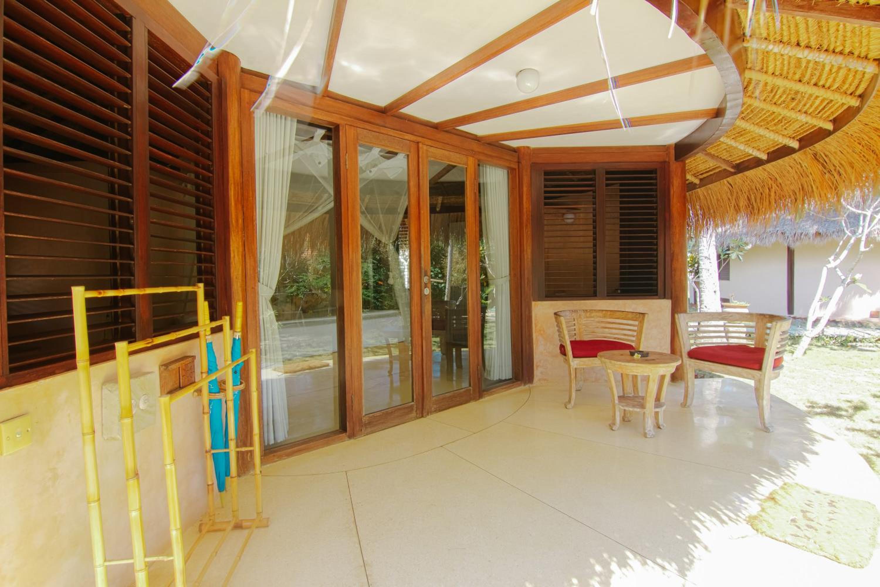 One-Bedroom Bungalow with Garden View - Photo 17