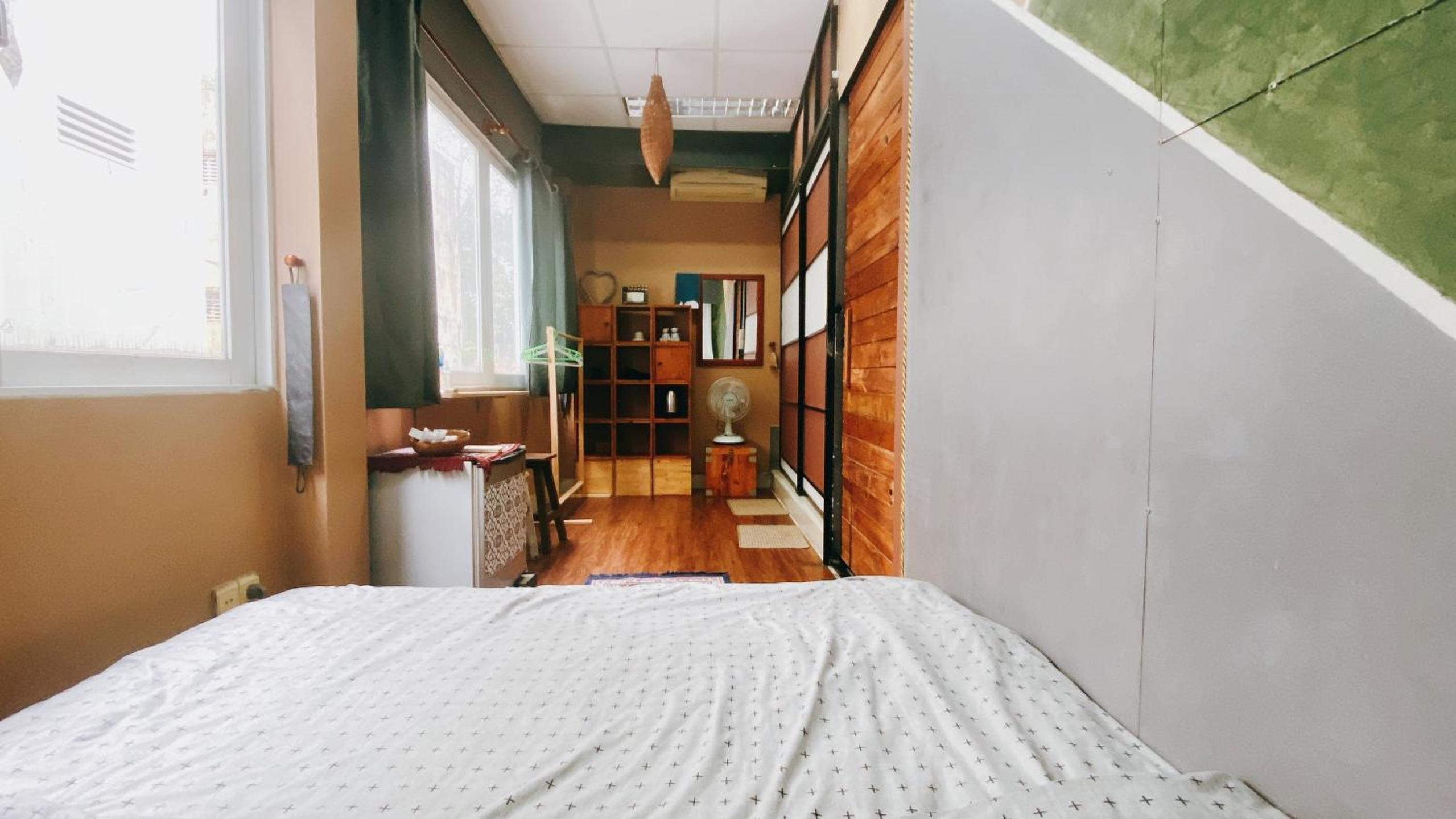 Single Room with Private Bathroom