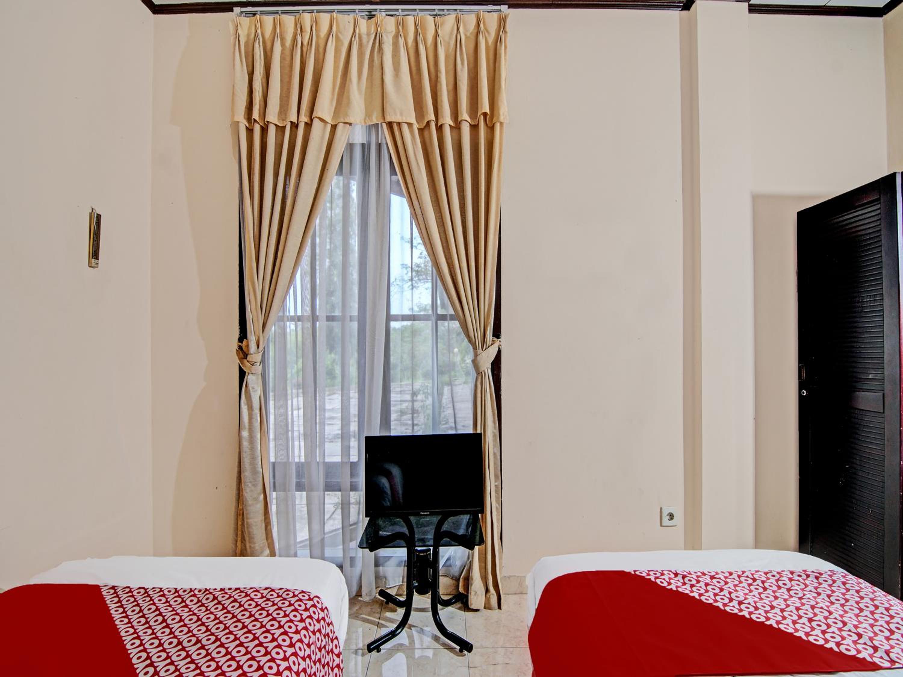 Delxue Twin Room - Photo 6
