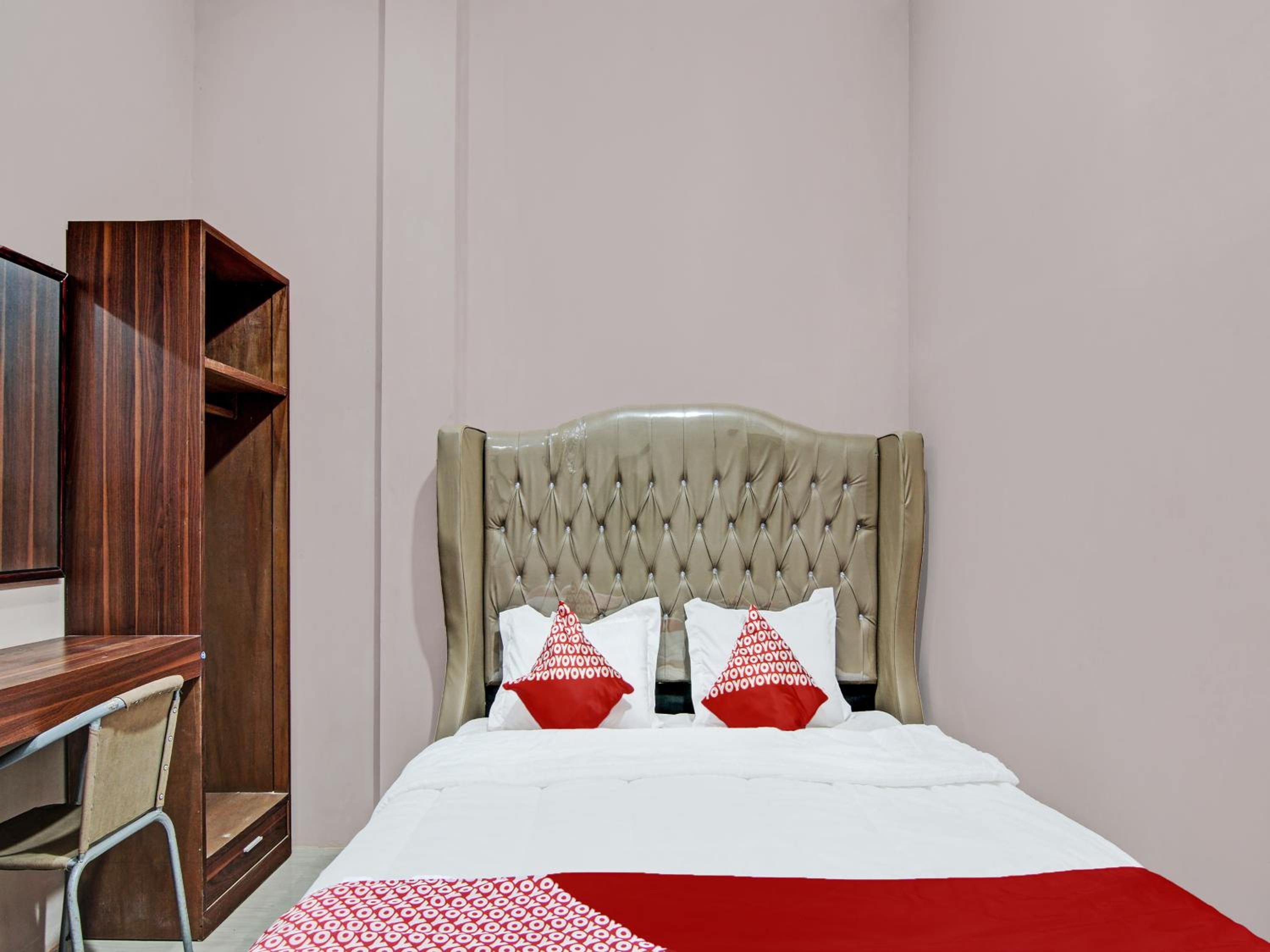 Standard Double Room - Photo 3