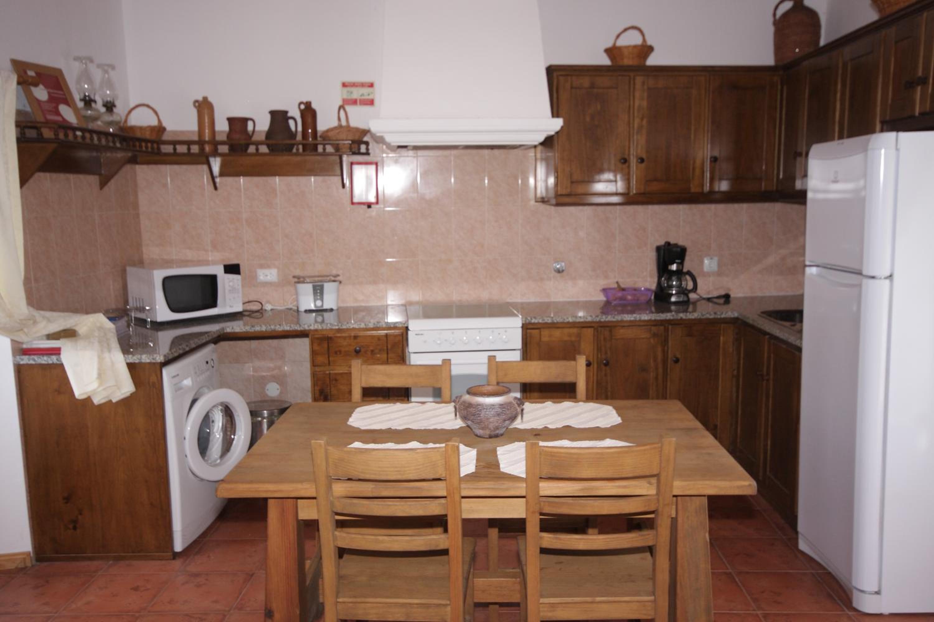 One-Bedroom House photo 2