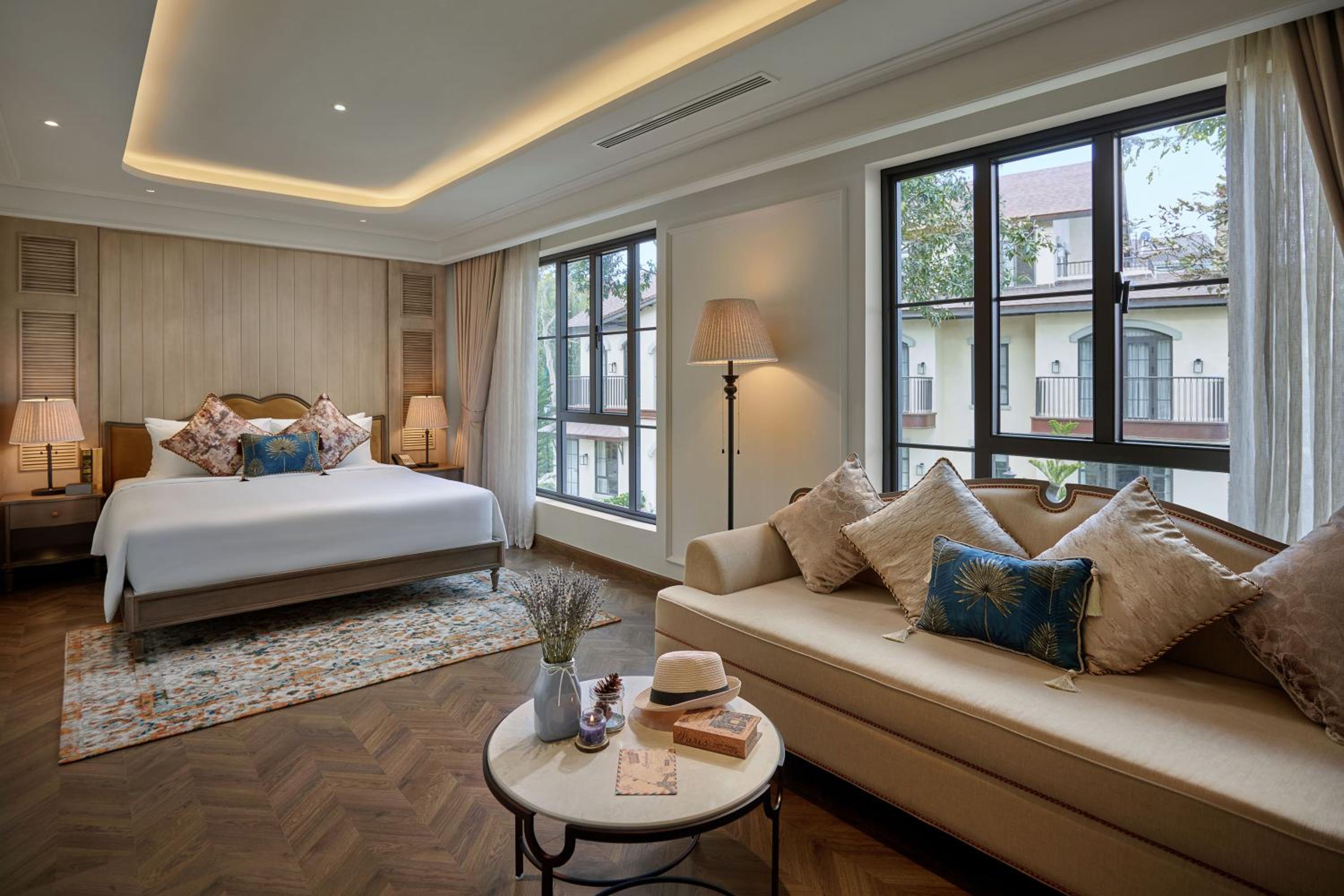 Family Premium Room - Photo 5