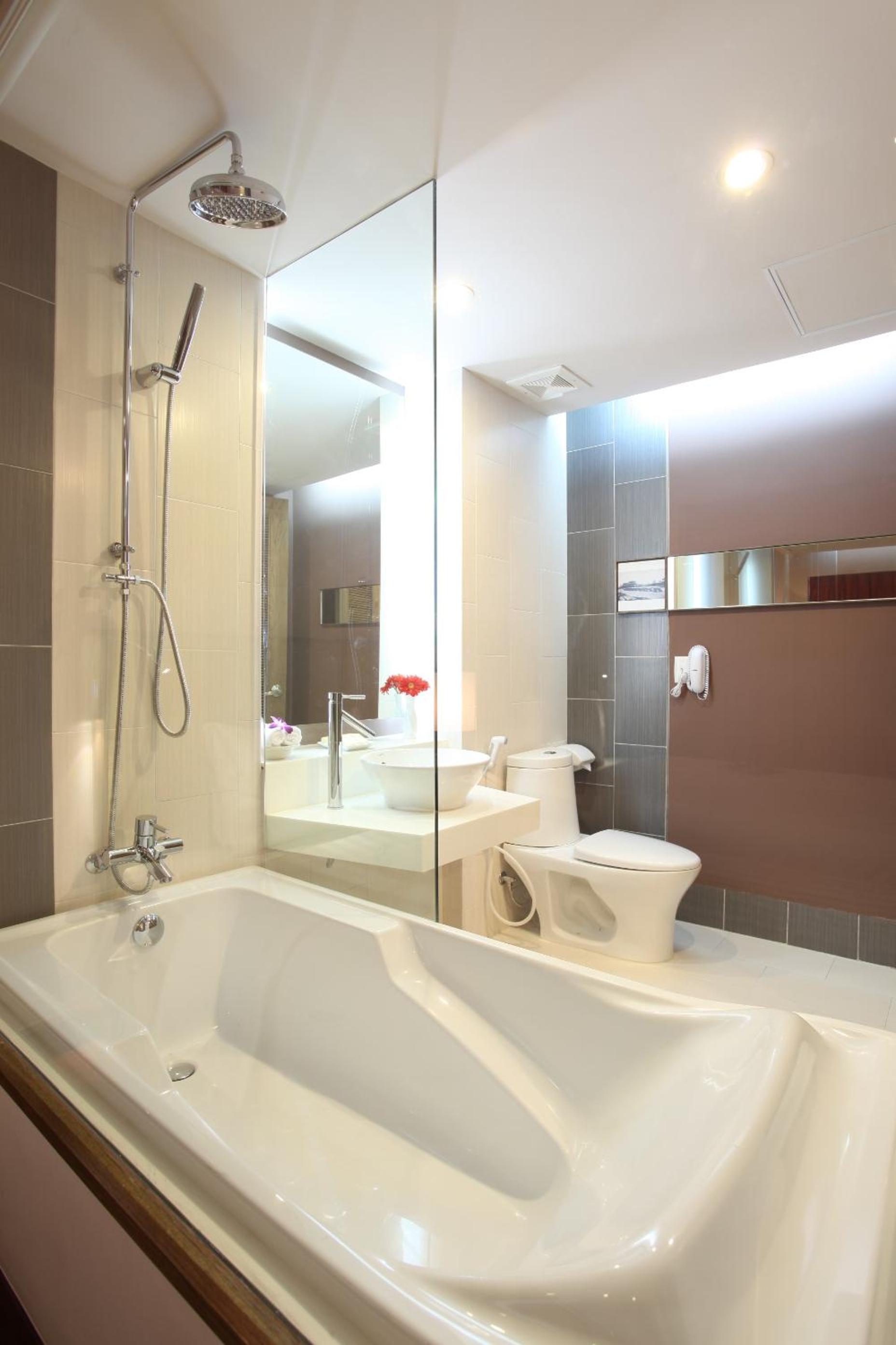 Deluxe Twin Room - Photo 3