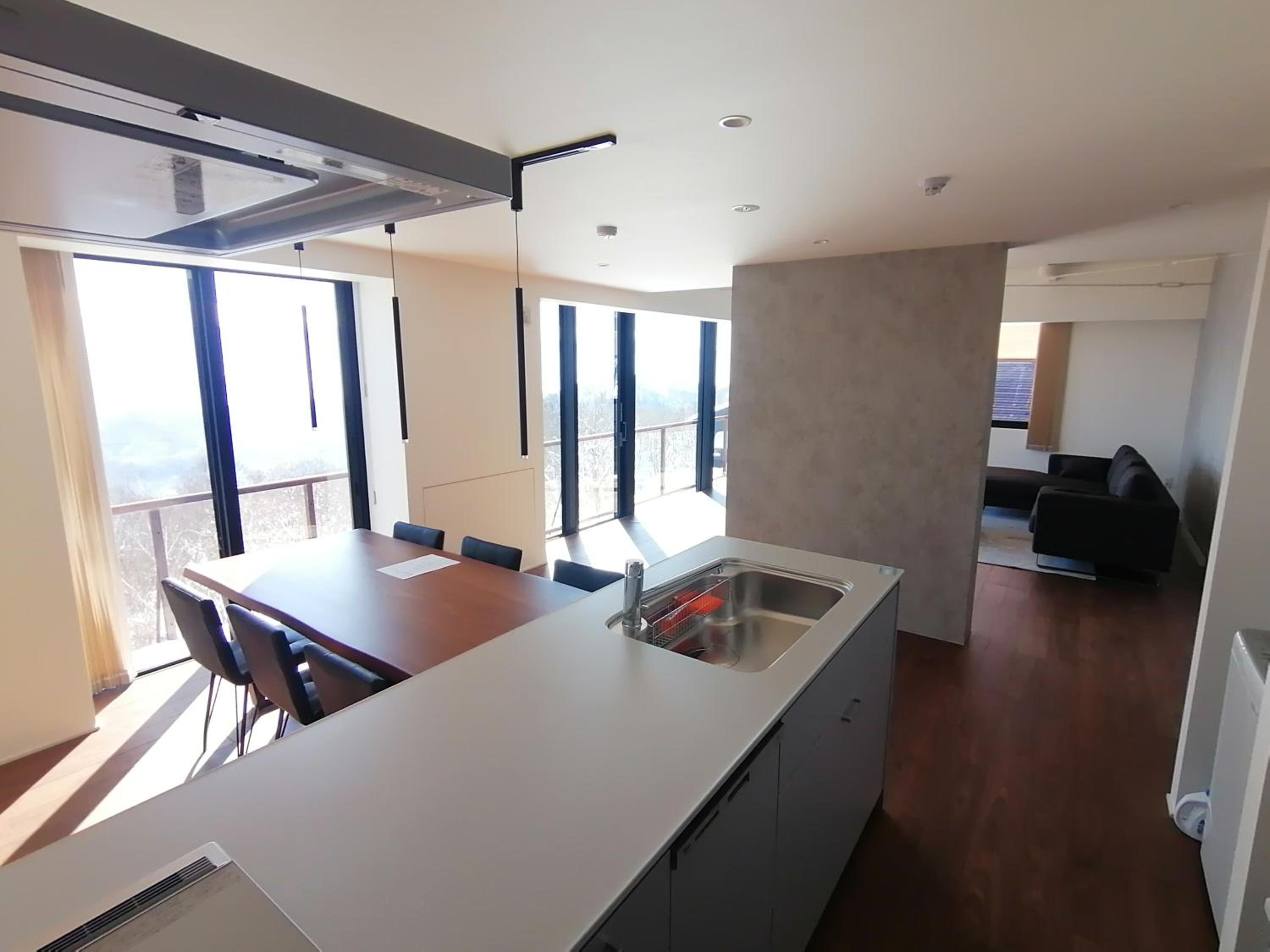 Deluxe Apartment photo 2
