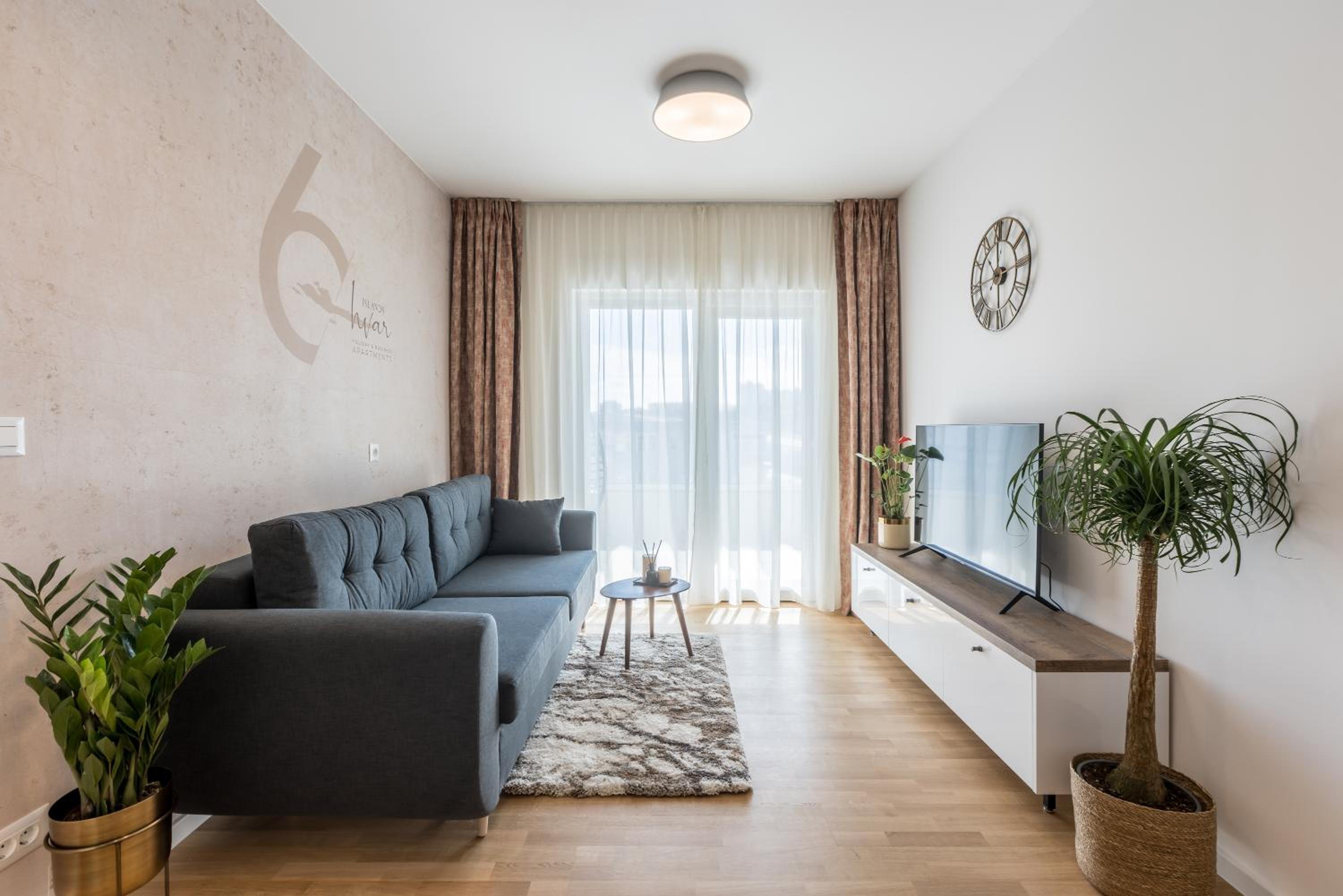 Apartment with Balcony