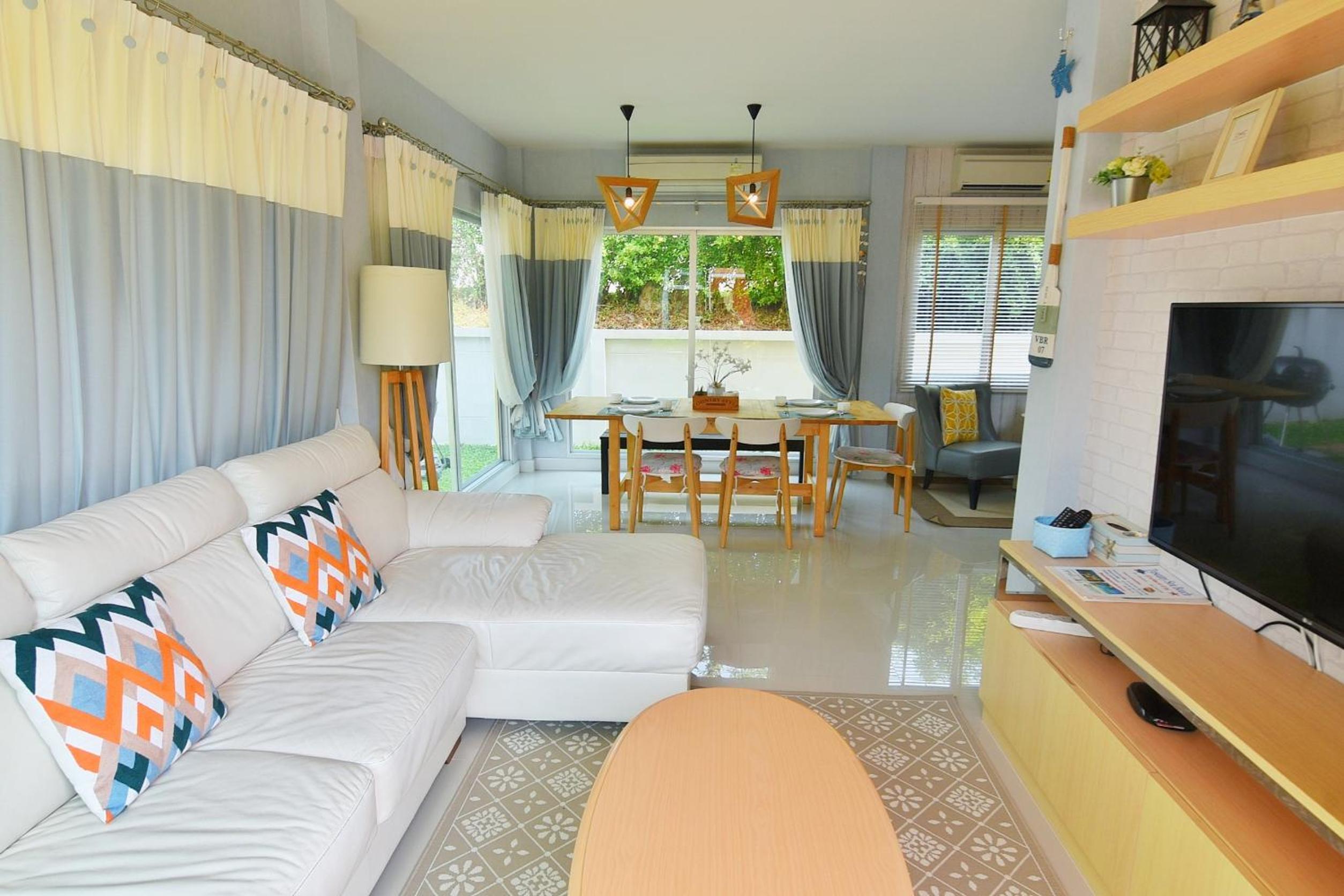 Three-Bedroom House photo 1
