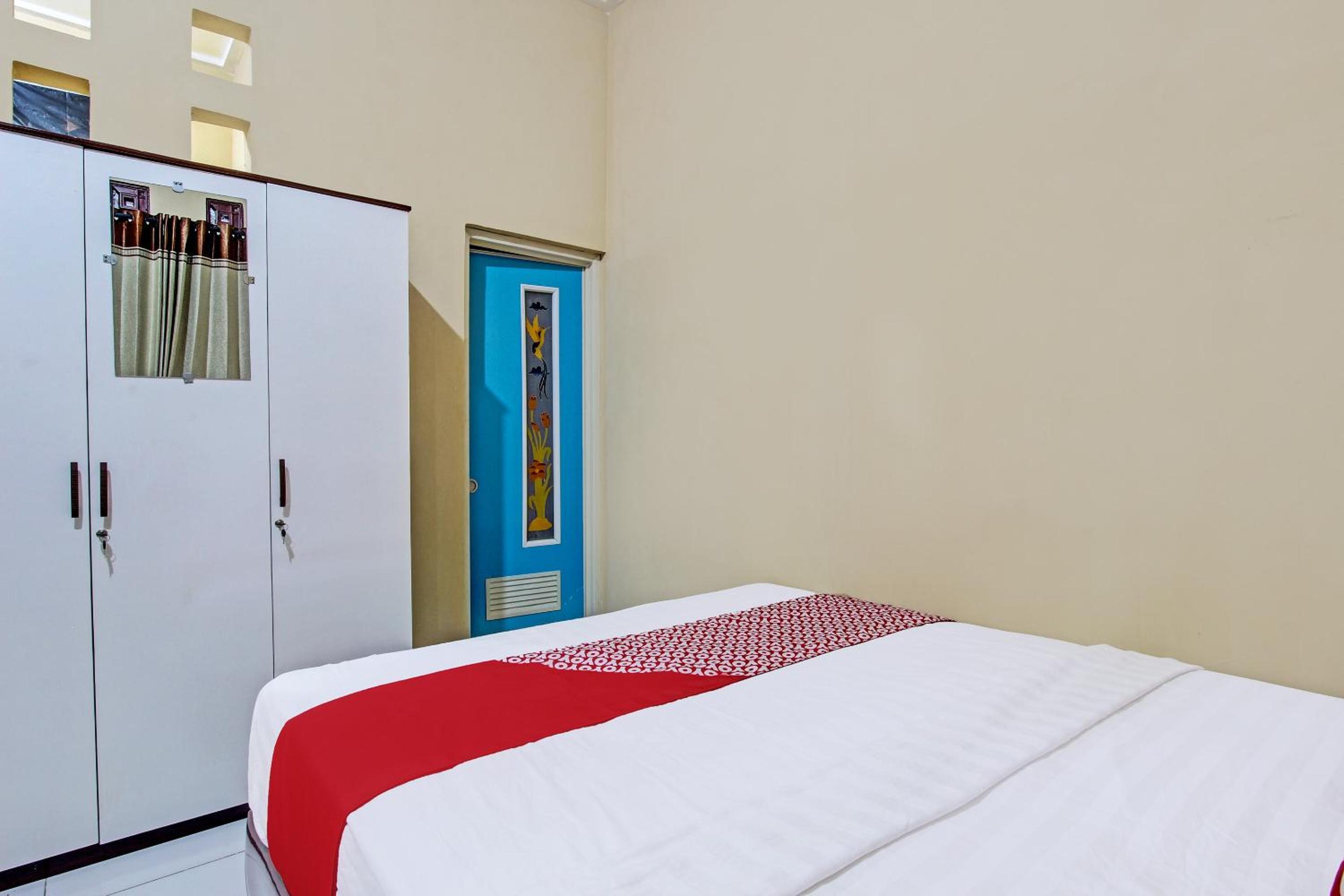 Standard Double Room photo 3