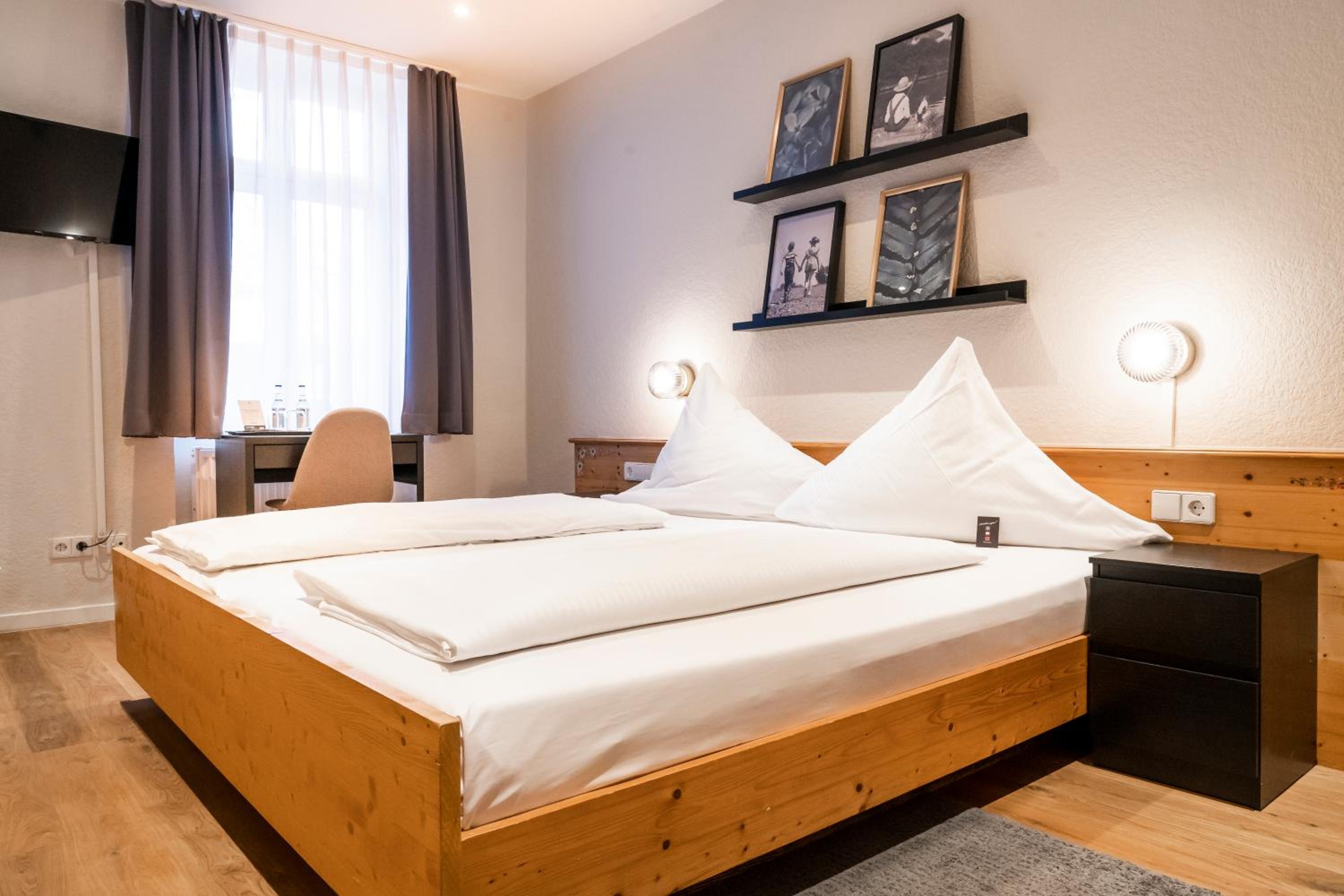 Double Room - Photo 1