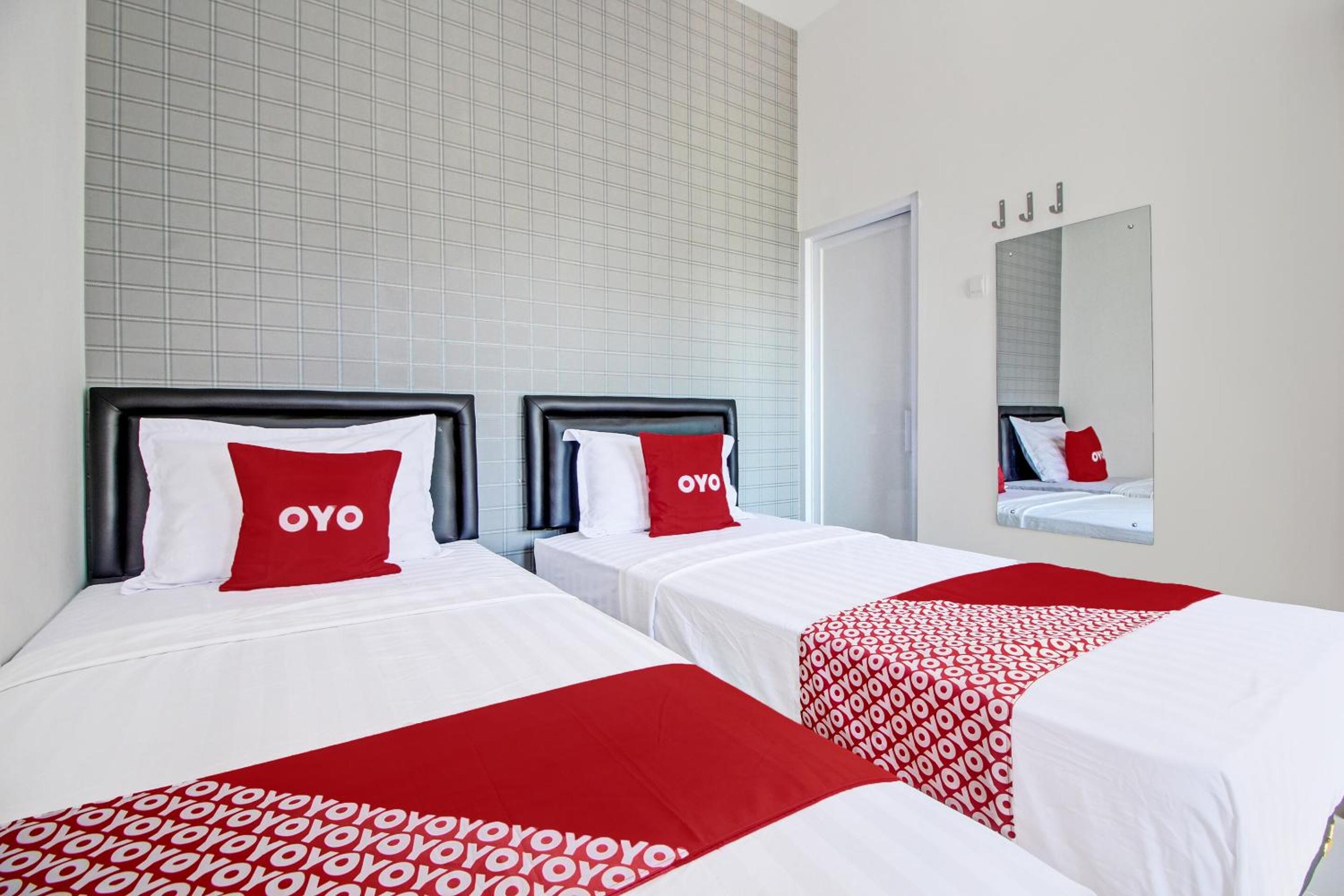 Delxue Twin Room - Photo 1