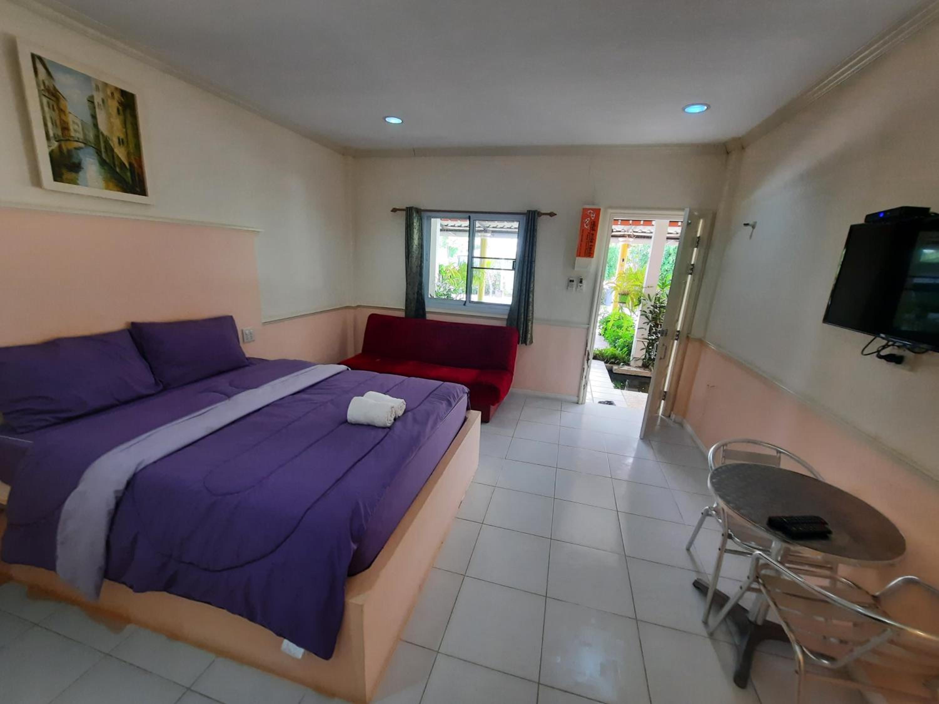 Double Room with Private Bathroom