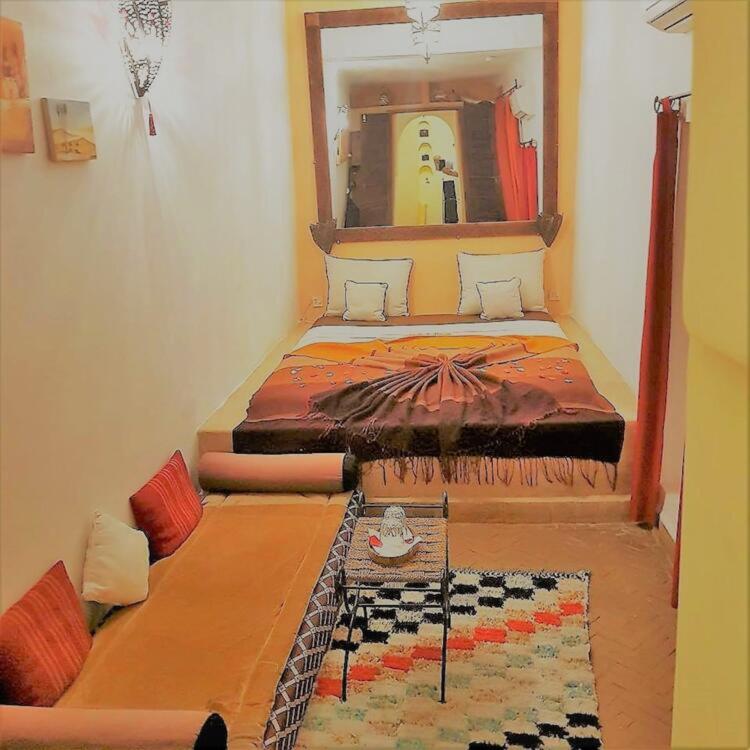 Triple Room with Private Bathroom - Photo 3