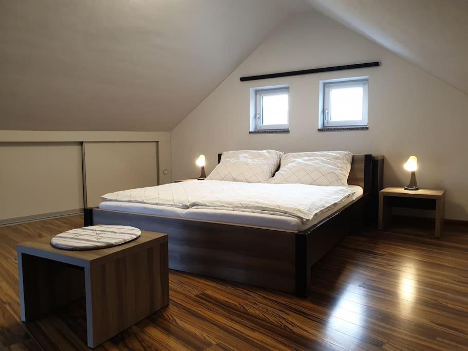 Three-Bedroom Apartment photo 1