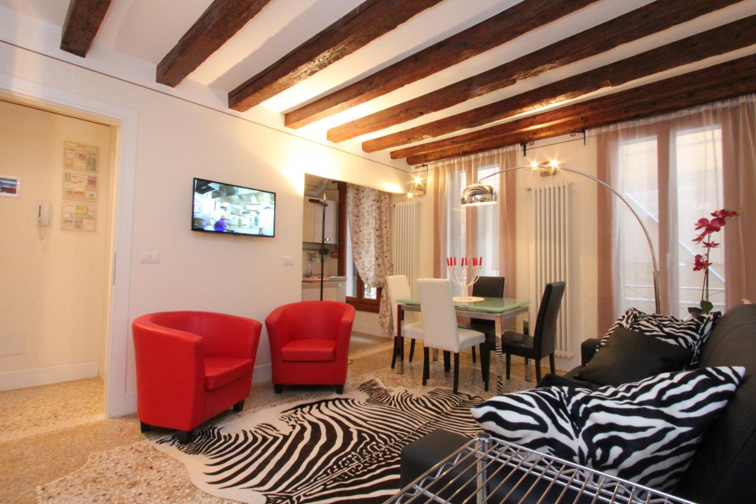 Rubino One-Bedroom Apartment photo 1