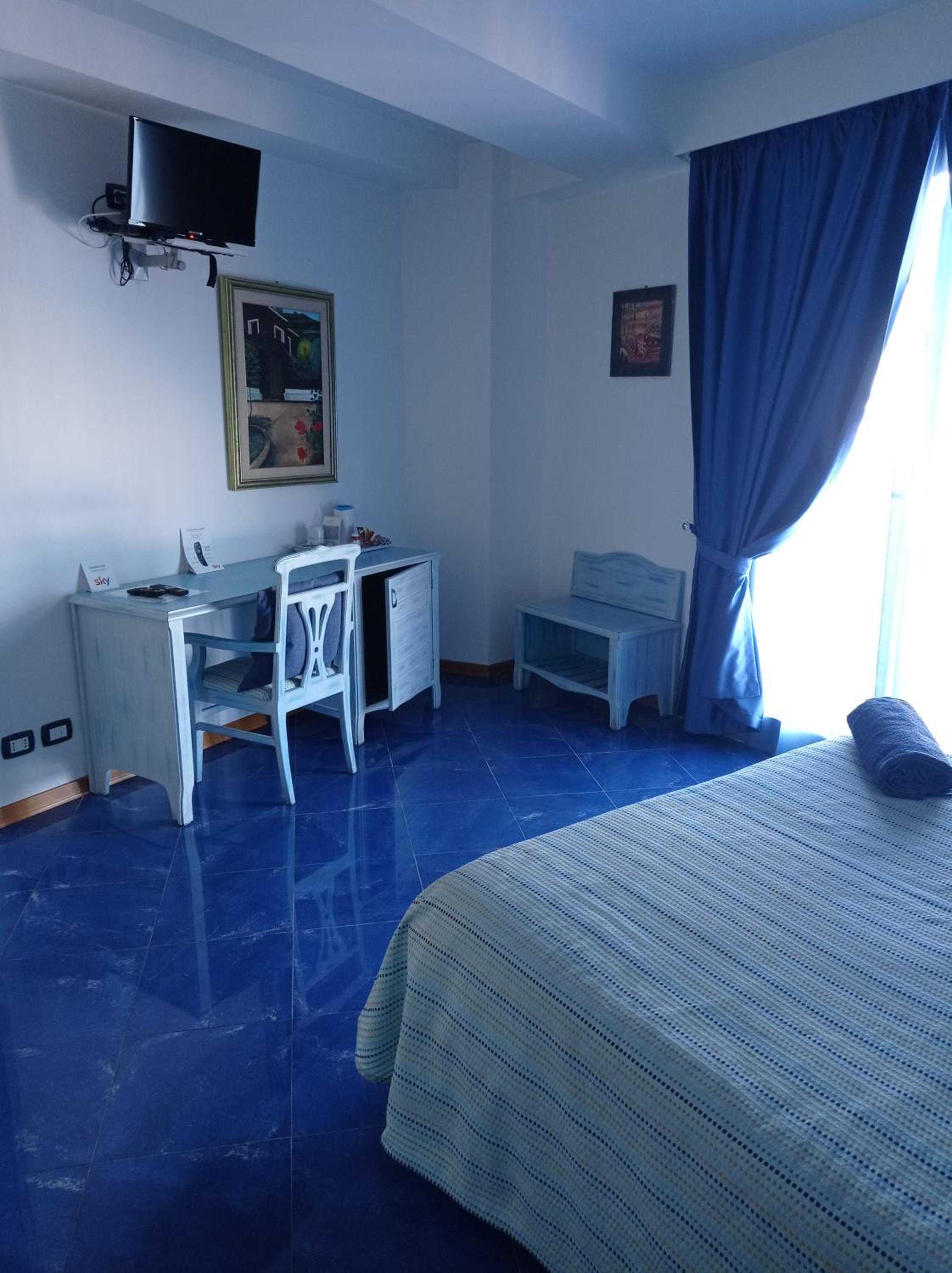 Double or Twin Room - Disability Access