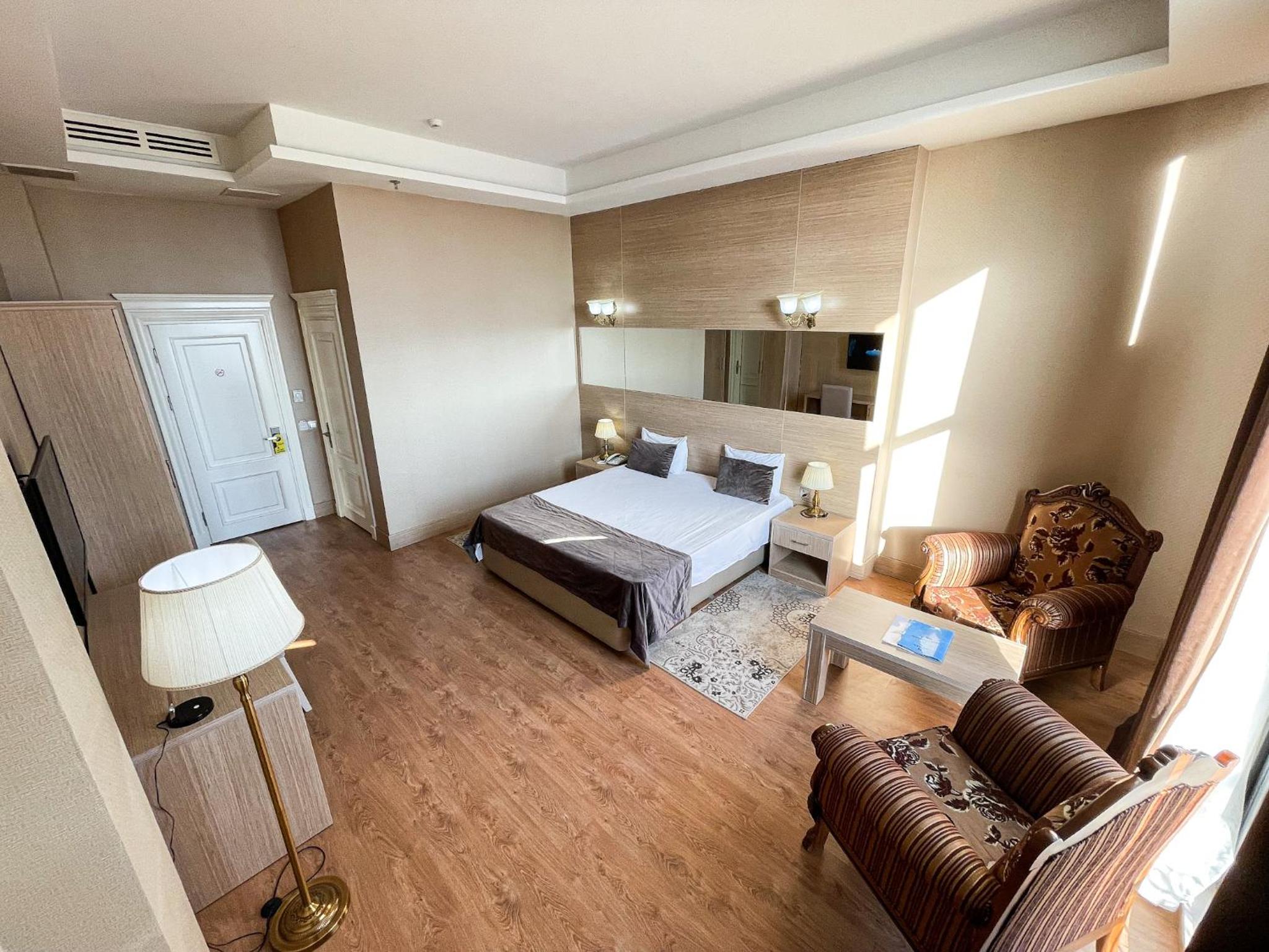 מלון נובל באקו — Double Room