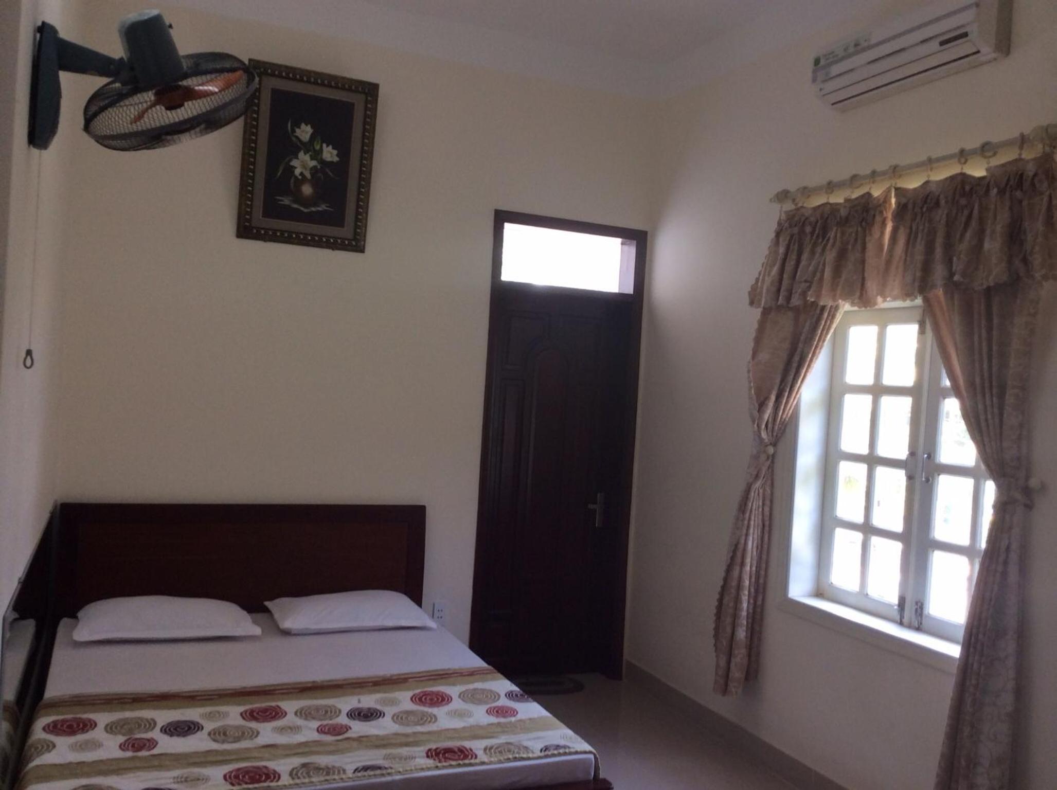 Double Room - Photo 6