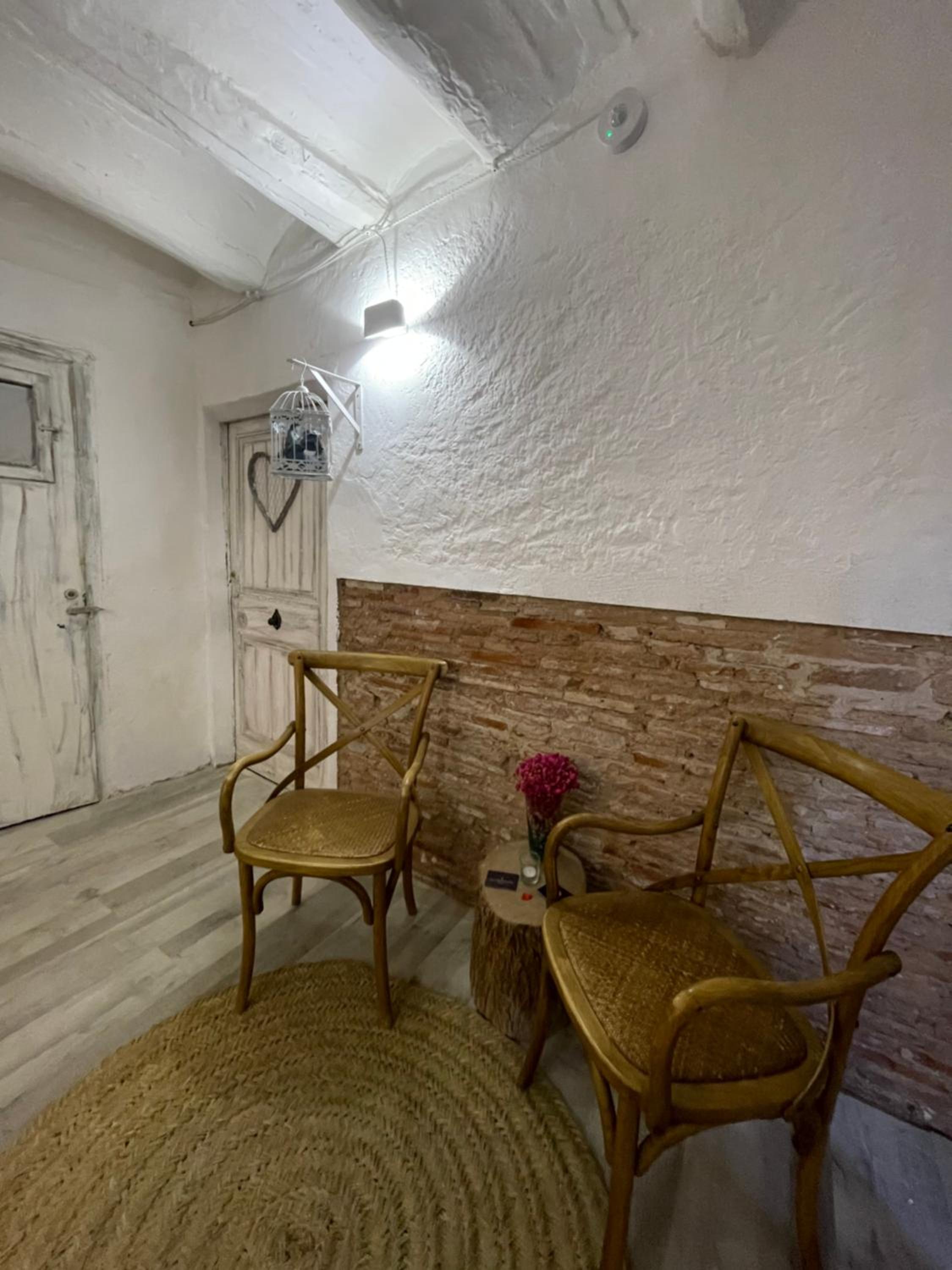 Two-Bedroom Apartment - Photo 10