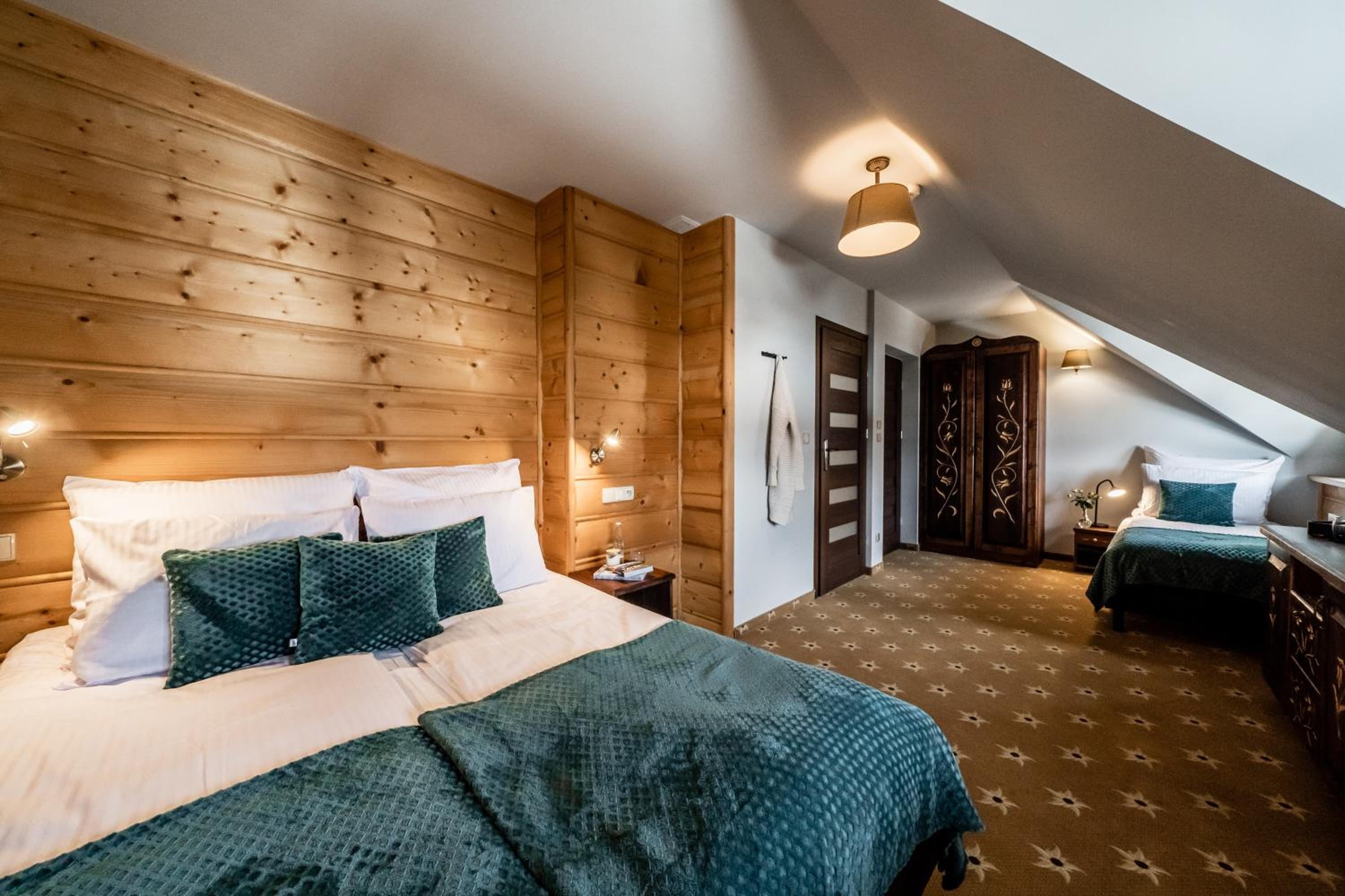Comfort Triple Room