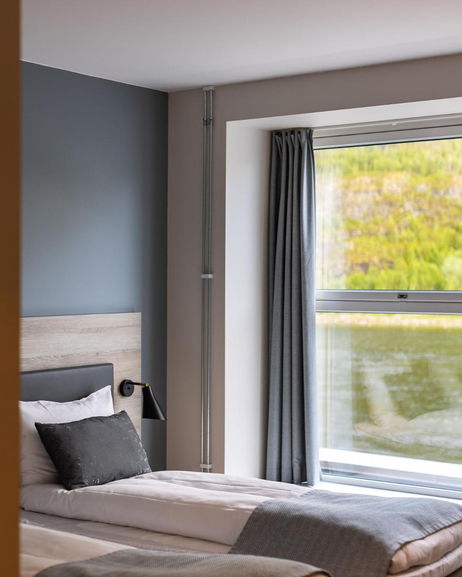 Superior Twin Room with Sea View