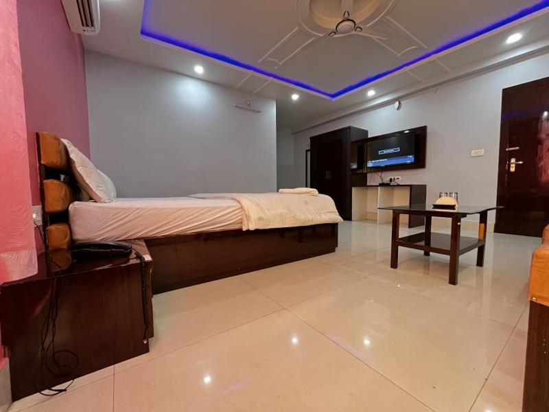 Super Deluxe Room - Photo 3
