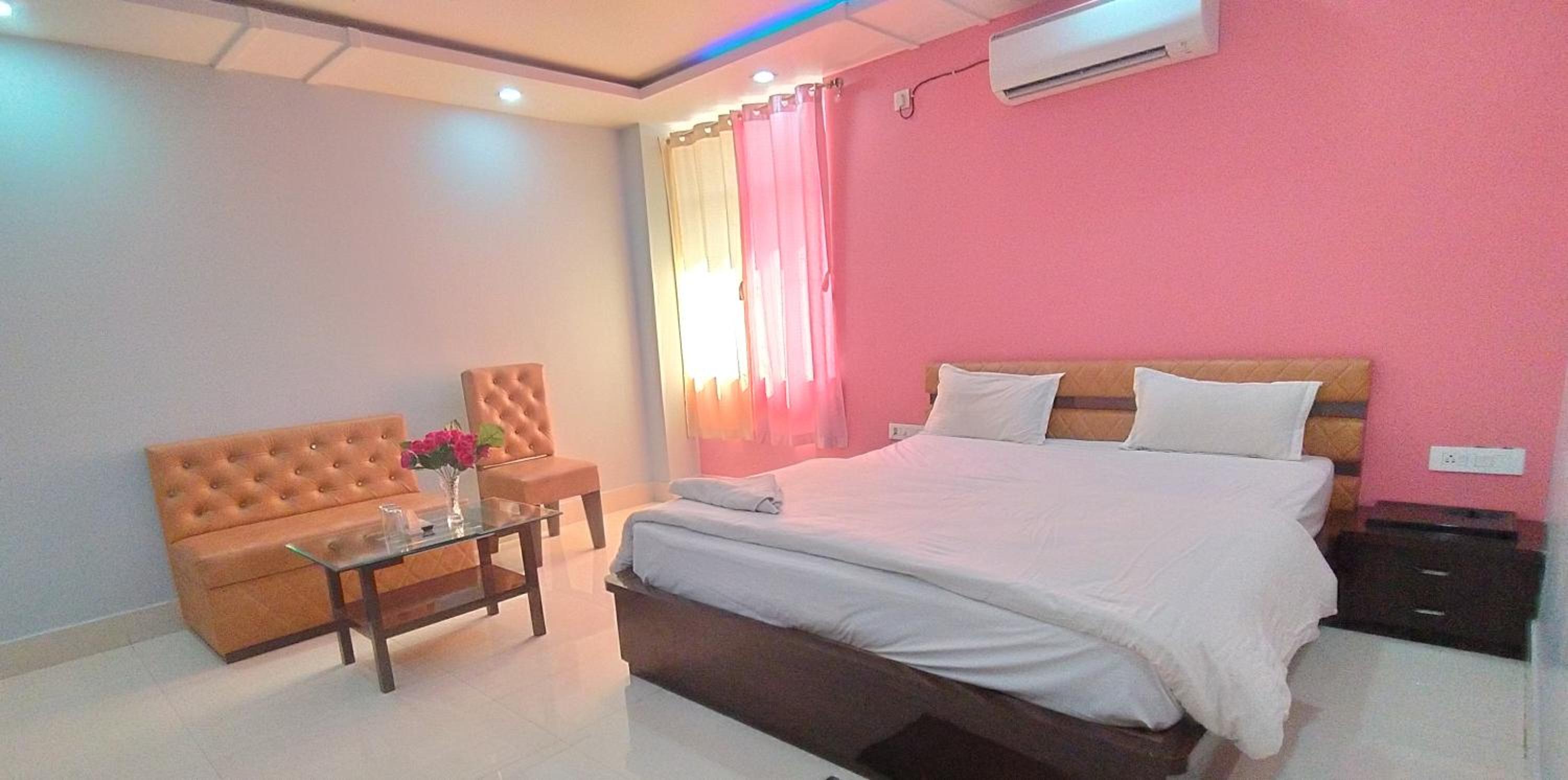 Super Deluxe Room - Photo 6