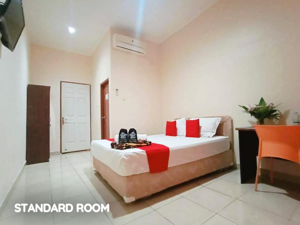 Standard Double Room - Photo 5