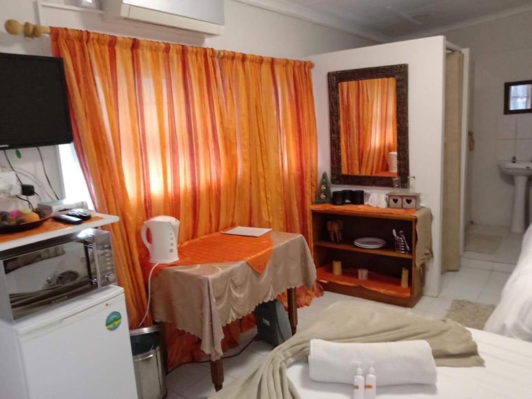 Comfort Triple Room - Photo 4