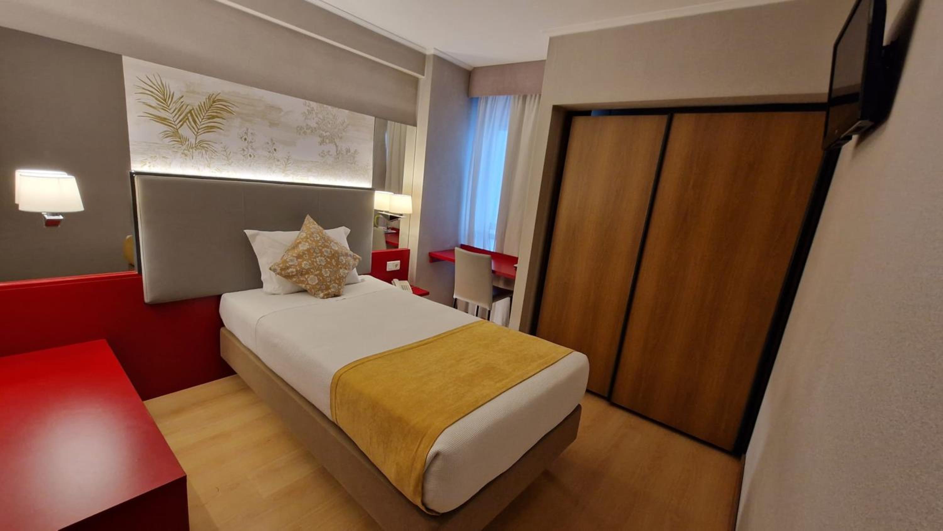 Single Room photo 1
