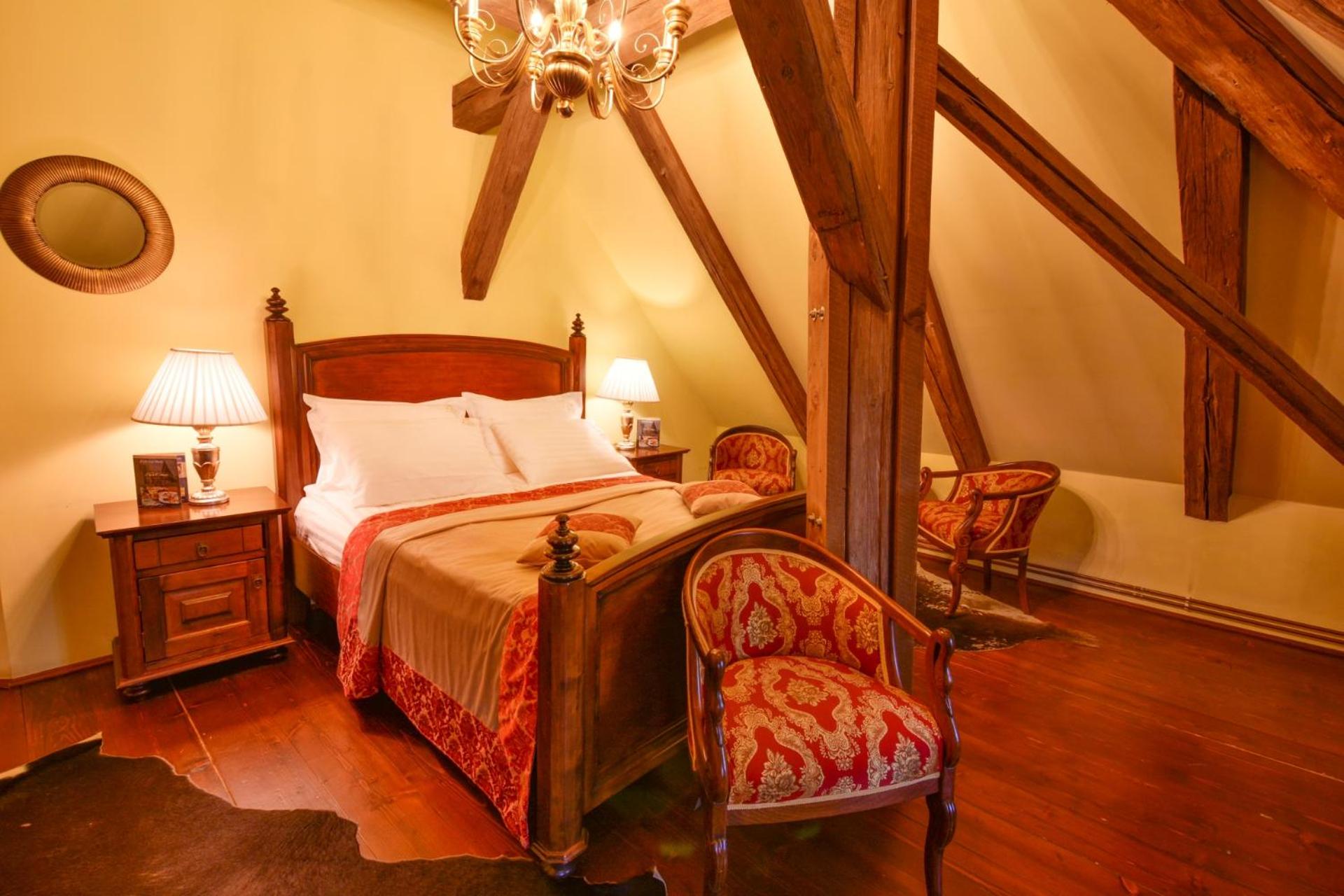Thomas Ville room - Photo 1