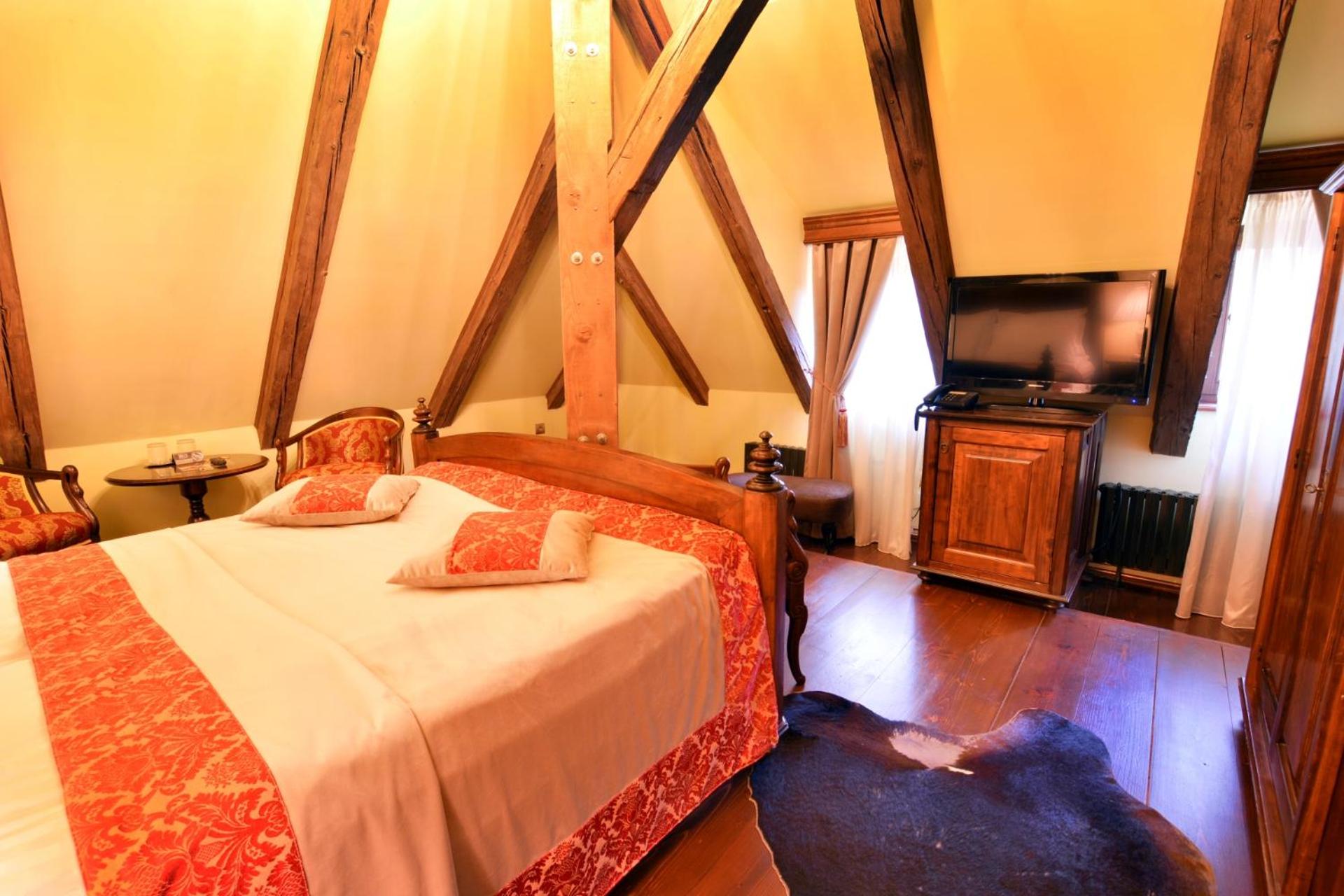 Thomas Ville room - Photo 10