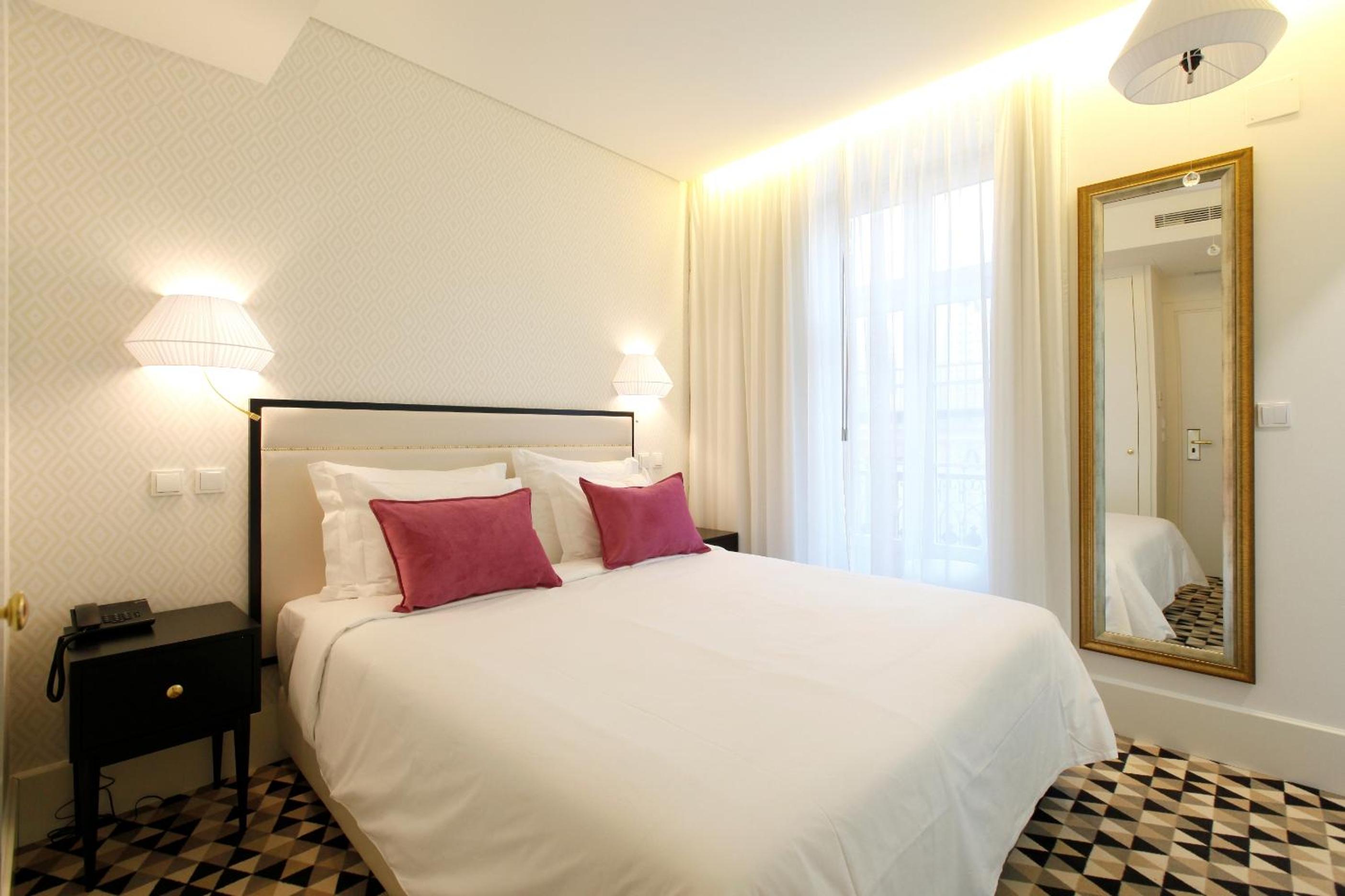 Double or Twin Room with Balcony