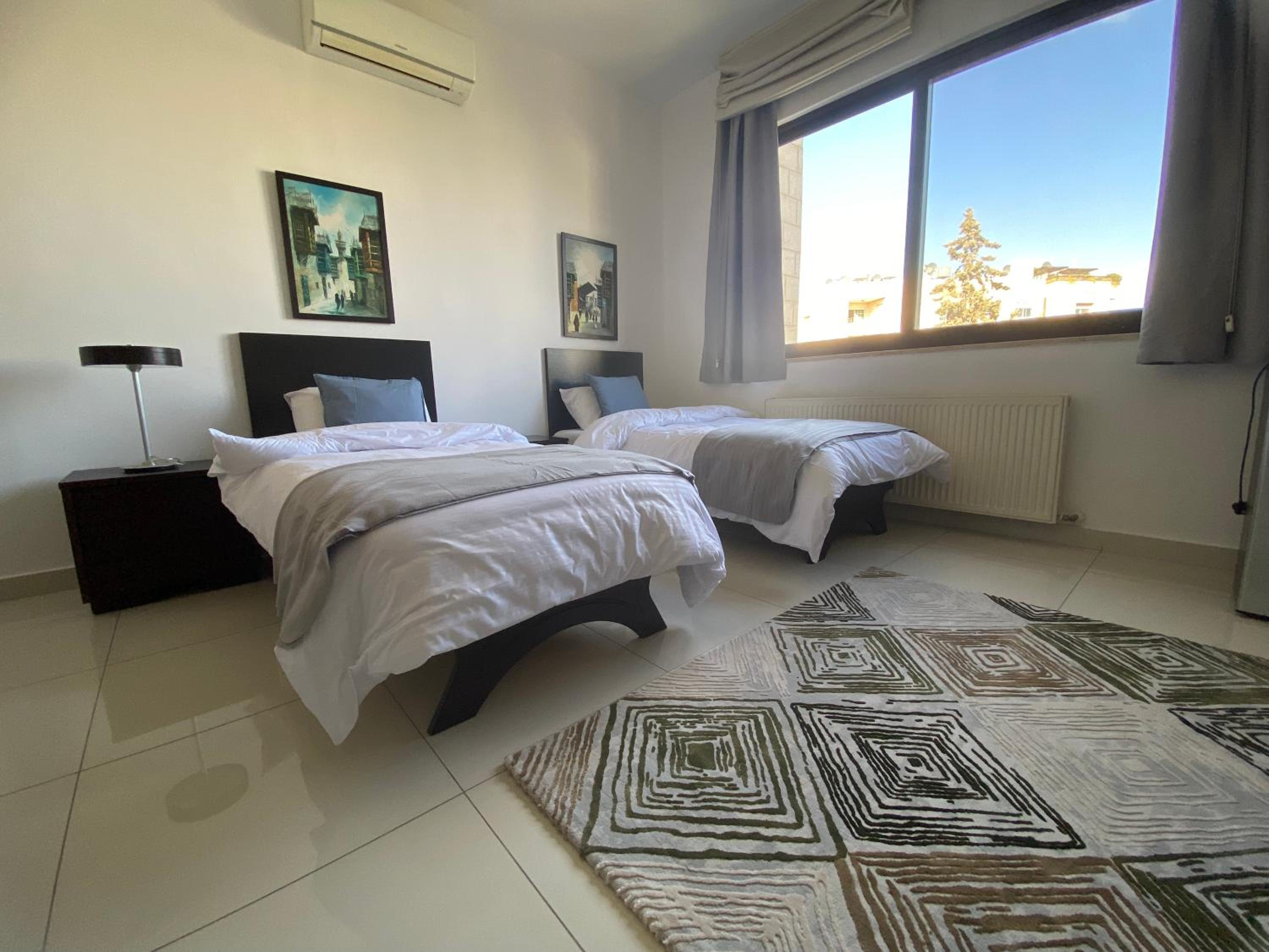 Deluxe Double or Twin Room - Photo 2